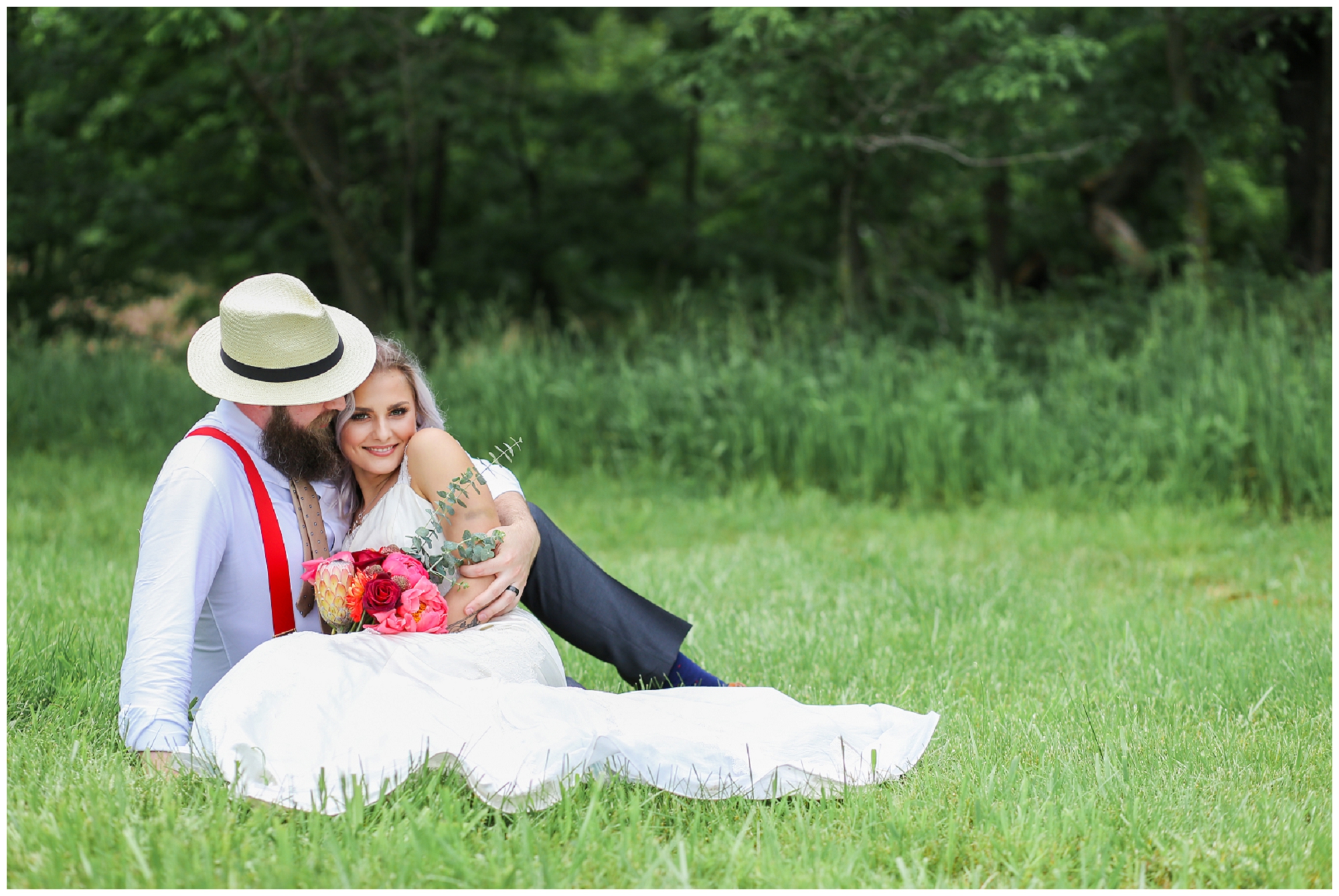 Bride & Groom Photos - Hot Pink Bouquet - Kansas City Wedding Photographer - Wedding at Legacy Hills - Mariam Saifan