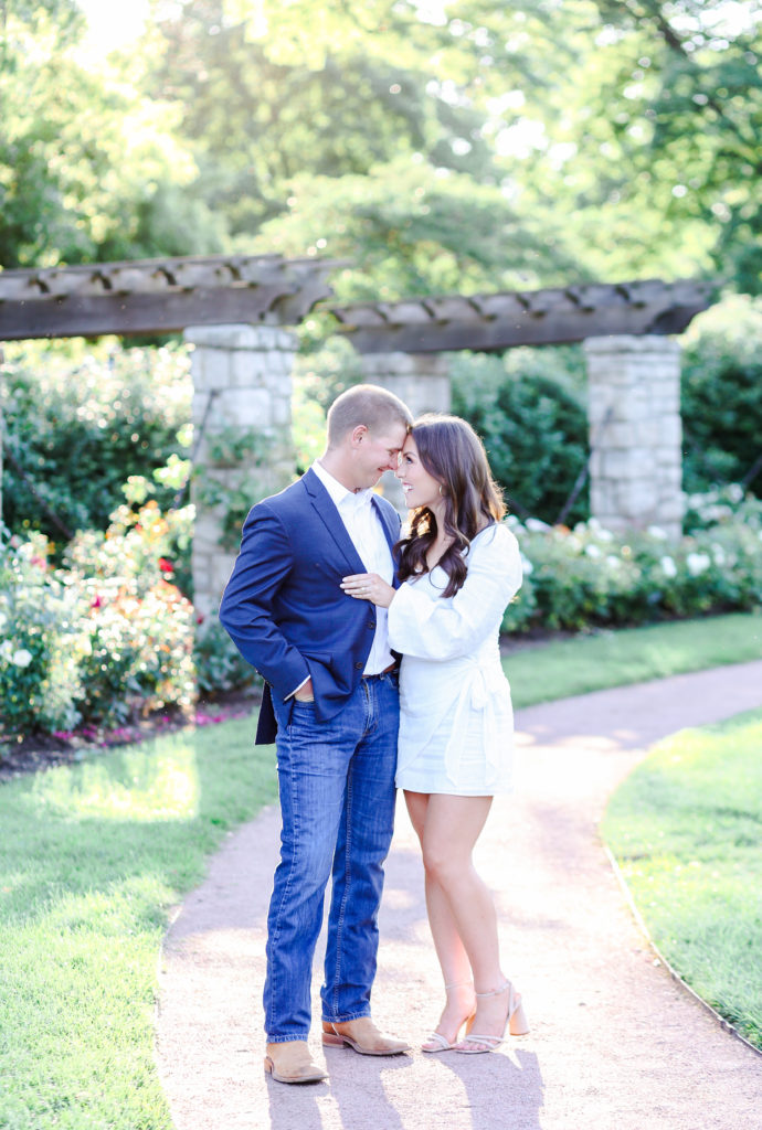 Best Places in Kansas City for Wedding Photos - Loose Park KC - Engagement Photo Location Ideas - What to Wear Engagement Session - Loose Park Rose Garden - Best Photographer in Kansas City - Best Locations in KC to Take Photos - Black Wedding Photographer - Wedding Photographers in Kansas