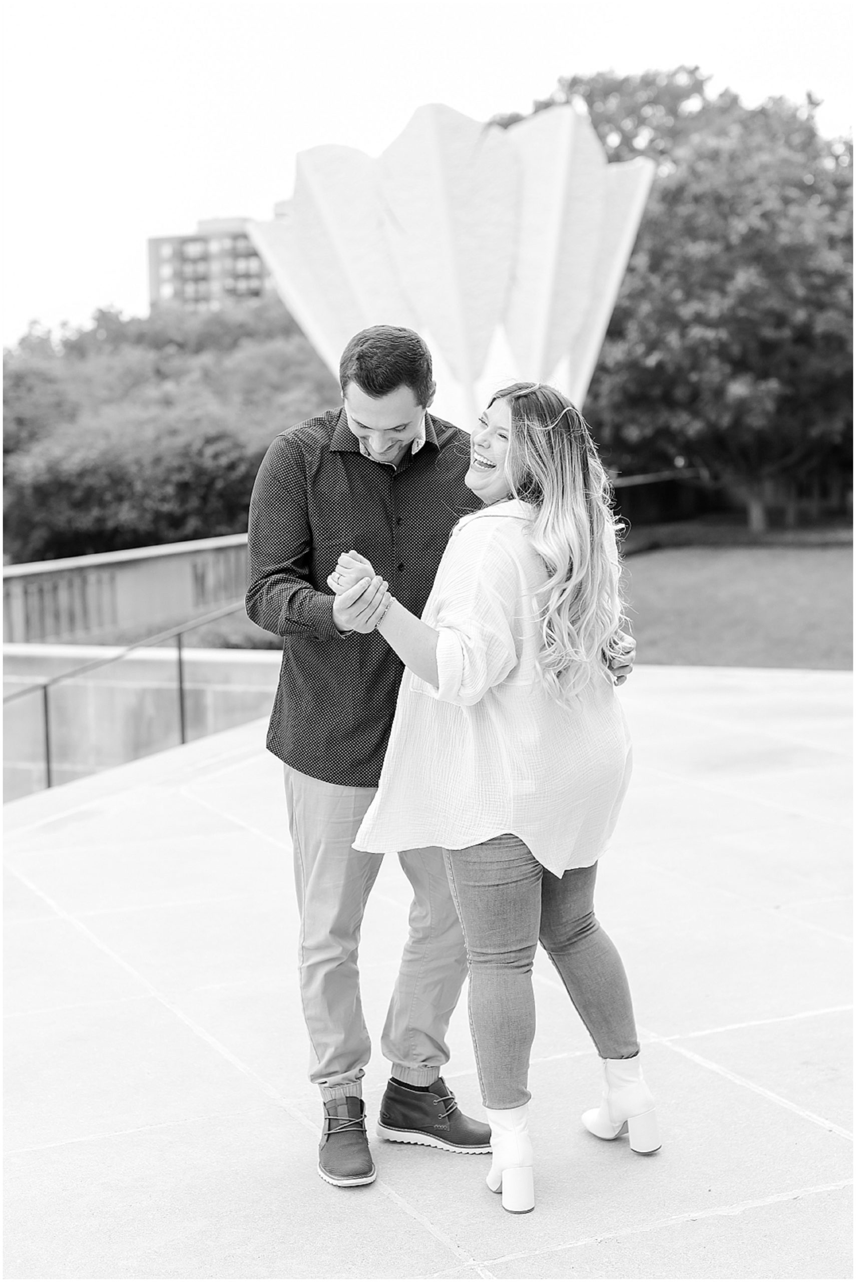 KC Engagement Session for Molly & Austin at the Kansas City Nelson Atkins Museum - Hotel Kansas City Wedding Venue - Where to Get Married in Kansas - Family Portrait Photography  - adorable photos 