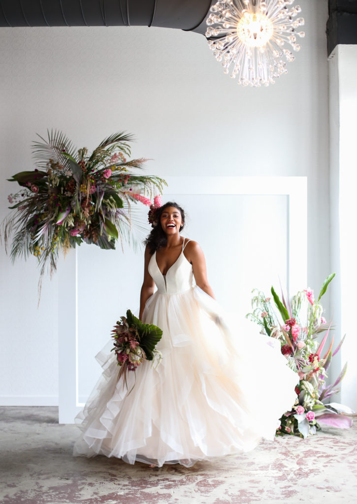 Havana Room Kansas City - Hitched in KC Floral Planning - Mariam Saifan - Wedding Bride Kansas City Wedding Photographer