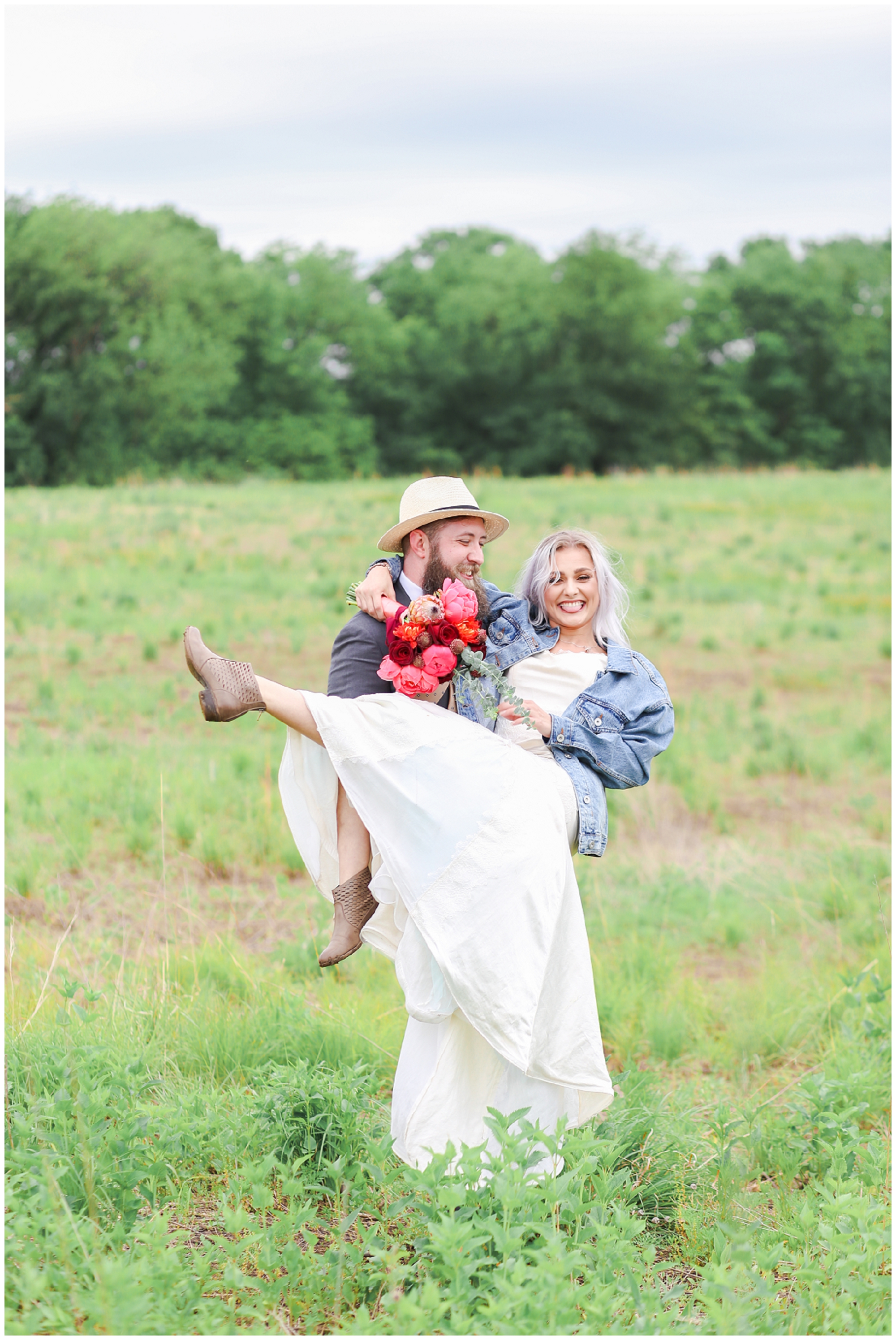 Legacy at Green Hills - Boho Wedding - Kansas City Wedding Photographer - Paper Heart Events - Adorable Wedding Couple - Mariam Saifan Photography - Outdoor Wedding - Farm Wedding