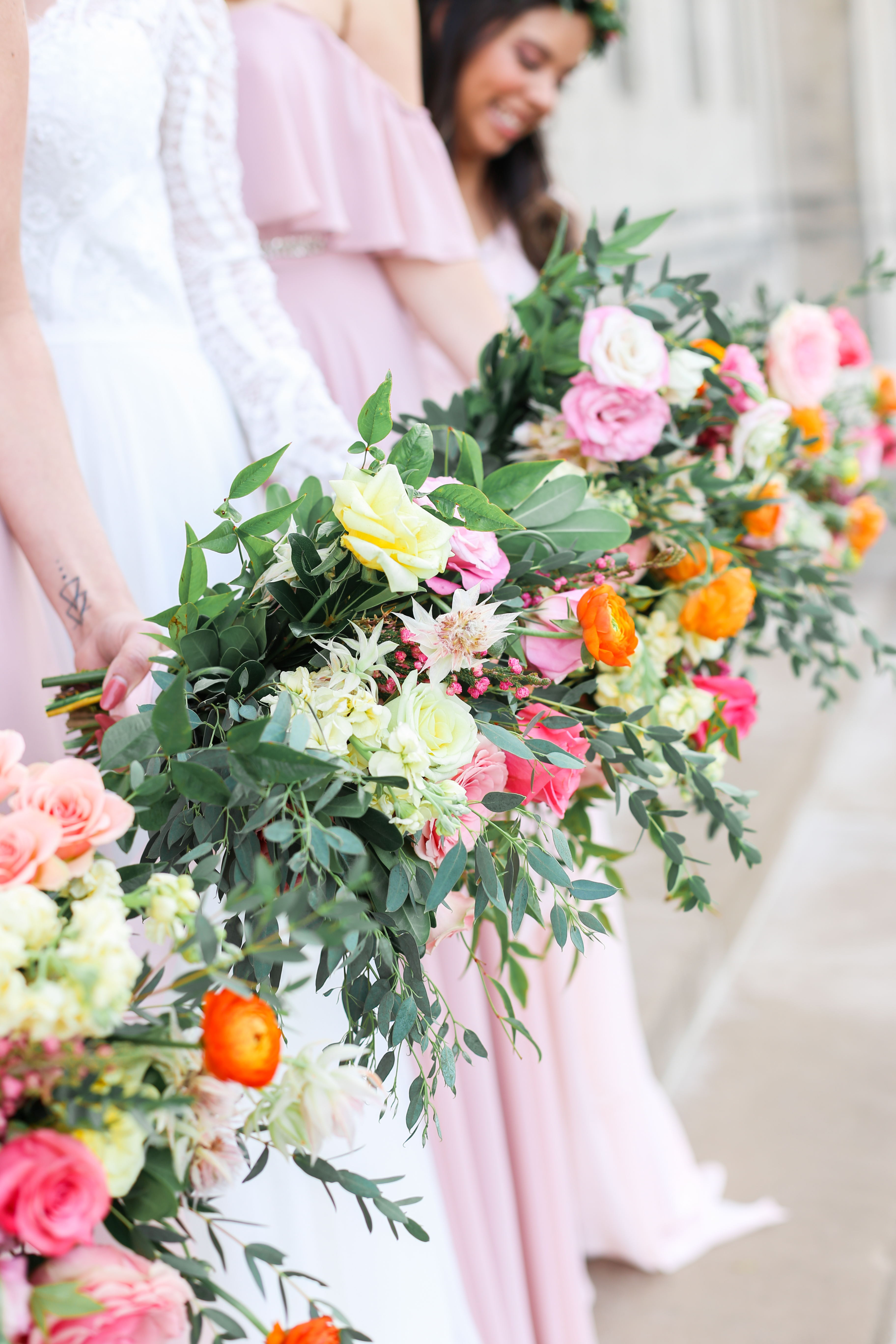 Flower Crowns and Flower Bouquets Bridesmaids - Kansas City Kemper Museum of Art - Luxury Wedding Venues in KC - Best Wedding Photographer Mariam Saifan