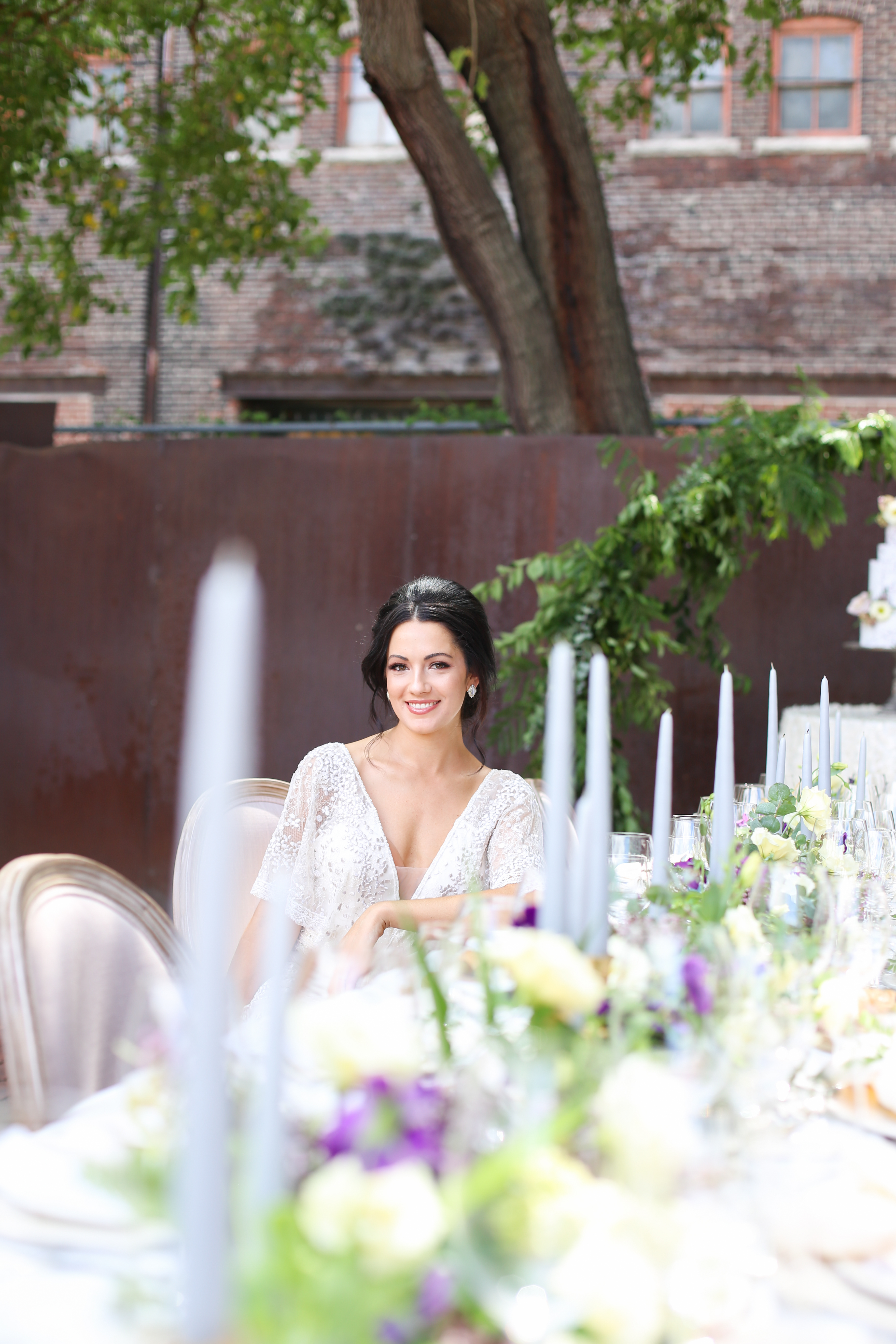 wedding at the feasts of fancy - kansas city feasts of fancy - the hobbs building - kansas city west bottoms - outdoor wedding - italian wedding - Best Wedding Photographer - Kansas City Portrait & Wedding Photography - Mariam Saifan