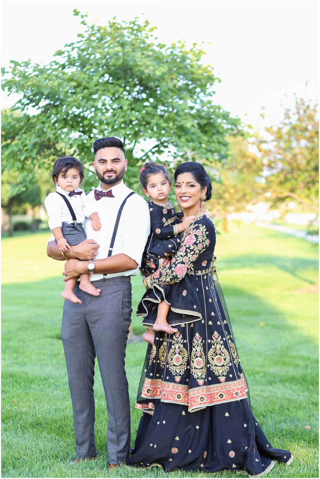 Kansas City Family Portrait Photographer - Overland Park Olathe Leawood - Adorable Family Portraits Outdoor - Indian Family Portraits Wedding Photographer