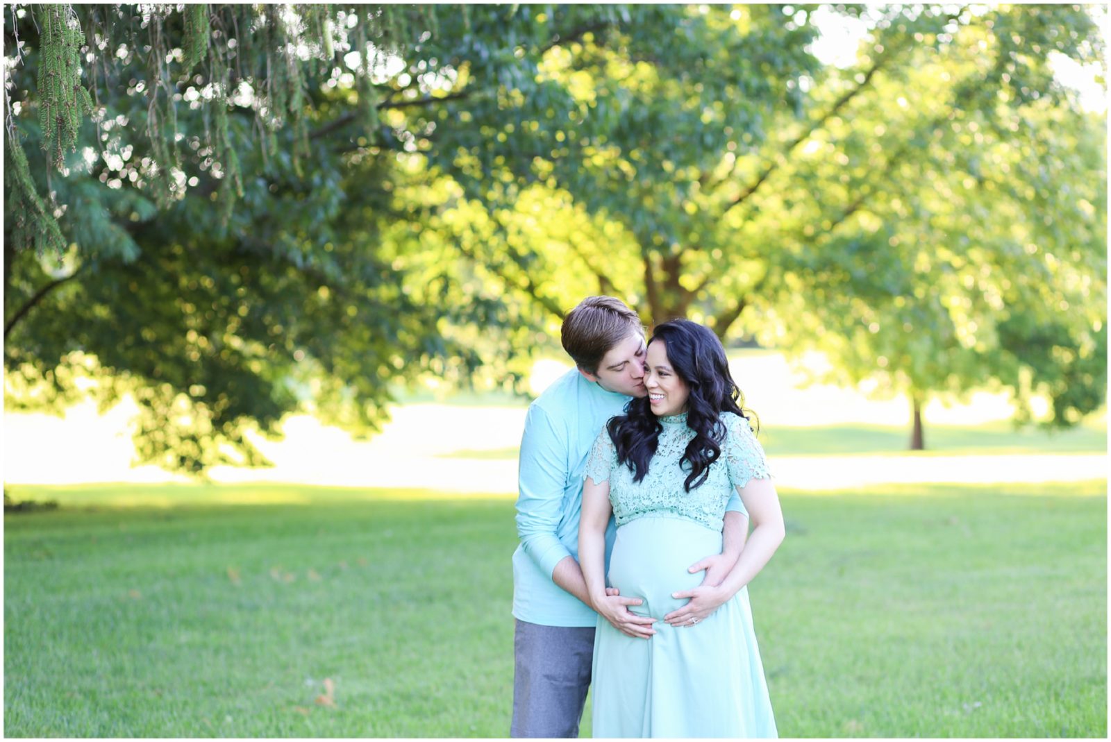 Leawood Prairie Village Kansas City Maternity Portrait Photographer - Kansas City Overland Park Family Portrait Photography