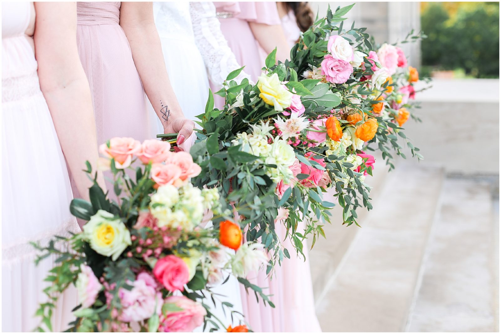wedding bouquets - florals - wedding flowers - soltice floral studio - mariam saifan - bella bridesmaids - altar bridal