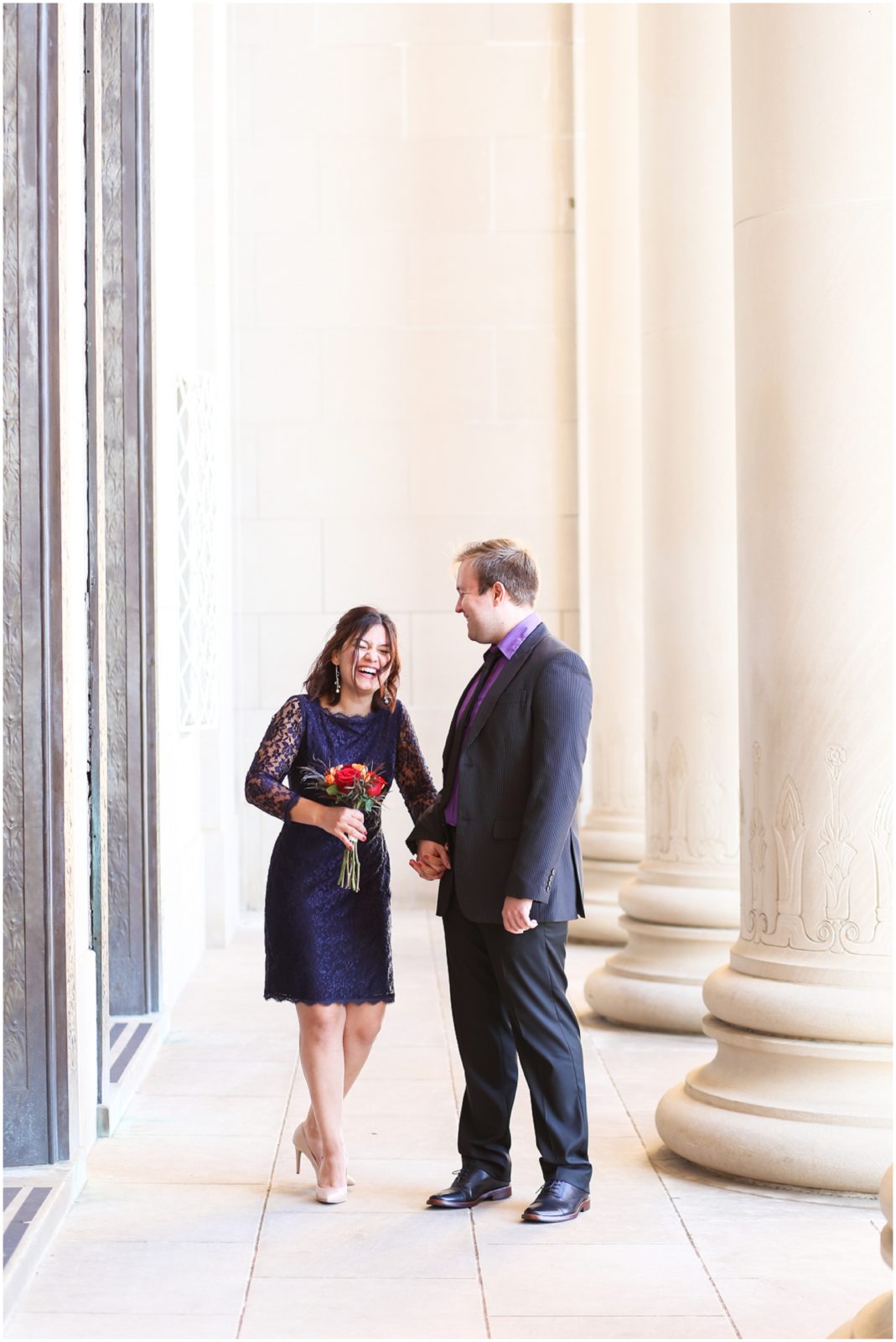 Engagement Portrait Photographer at Nelson atkins Museum - Kansas City engagement and wedding photographer - KC Wedding Photos Nelson Atkins - Mariam Saifan Photography