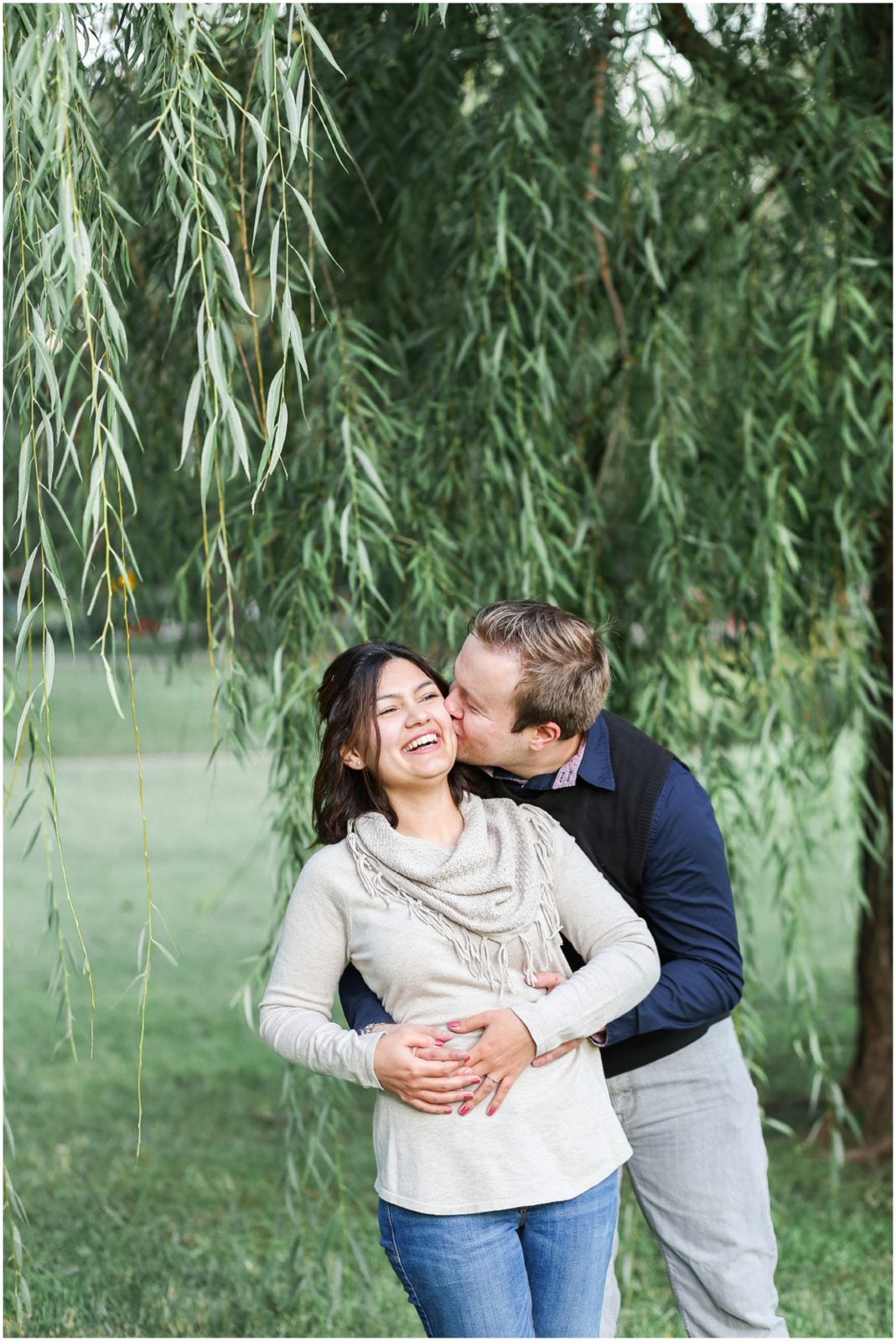 Loose Park Engagement Portraits - Engagement Photos Kansas City Overland Park - KC Wedding Photographer - KC Wedding Portraits and Photos at Loose Park Missouri Kansas
