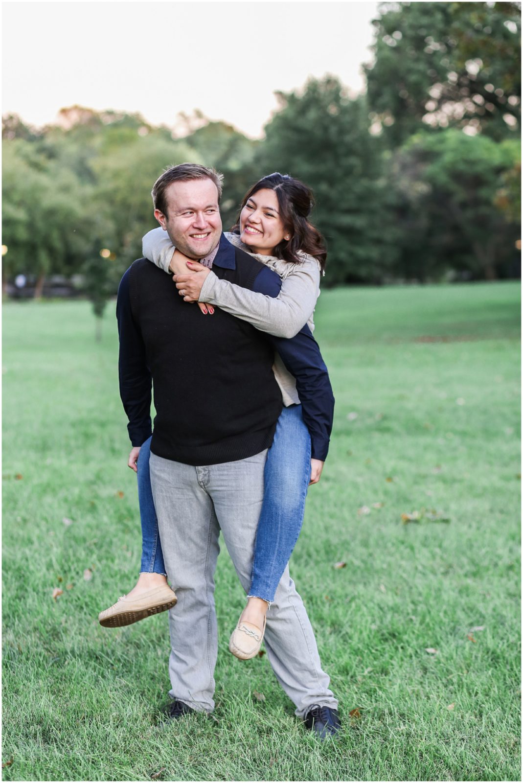 Loose Park Engagement Portraits - Engagement Photos Kansas City Overland Park - KC Wedding Photographer - KC Wedding Portraits and Photos at Loose Park Missouri Kansas