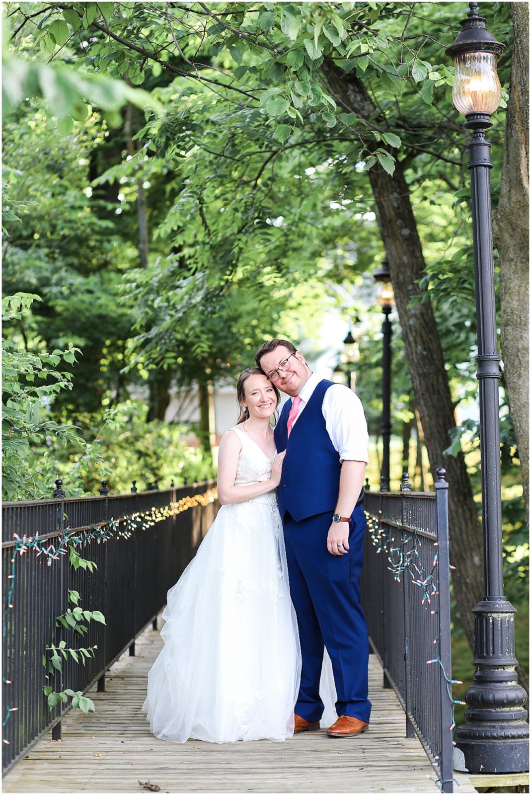 Wedding Portraits - Wedding Photography in Kansas City - Hawthorne House - KC Wedding Venues