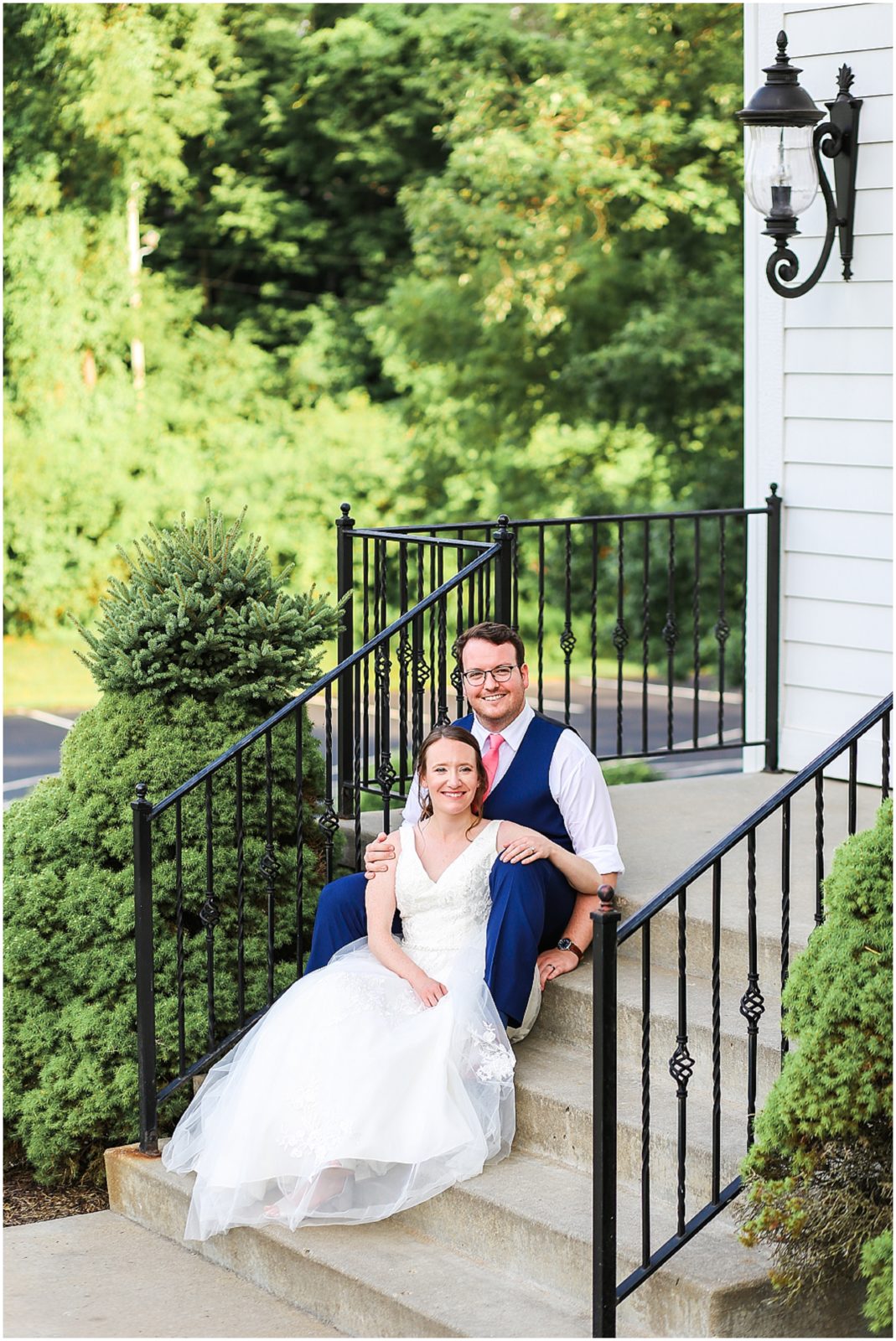 Wedding Portraits - Wedding Photography in Kansas City - Hawthorne House - KC Wedding Venues