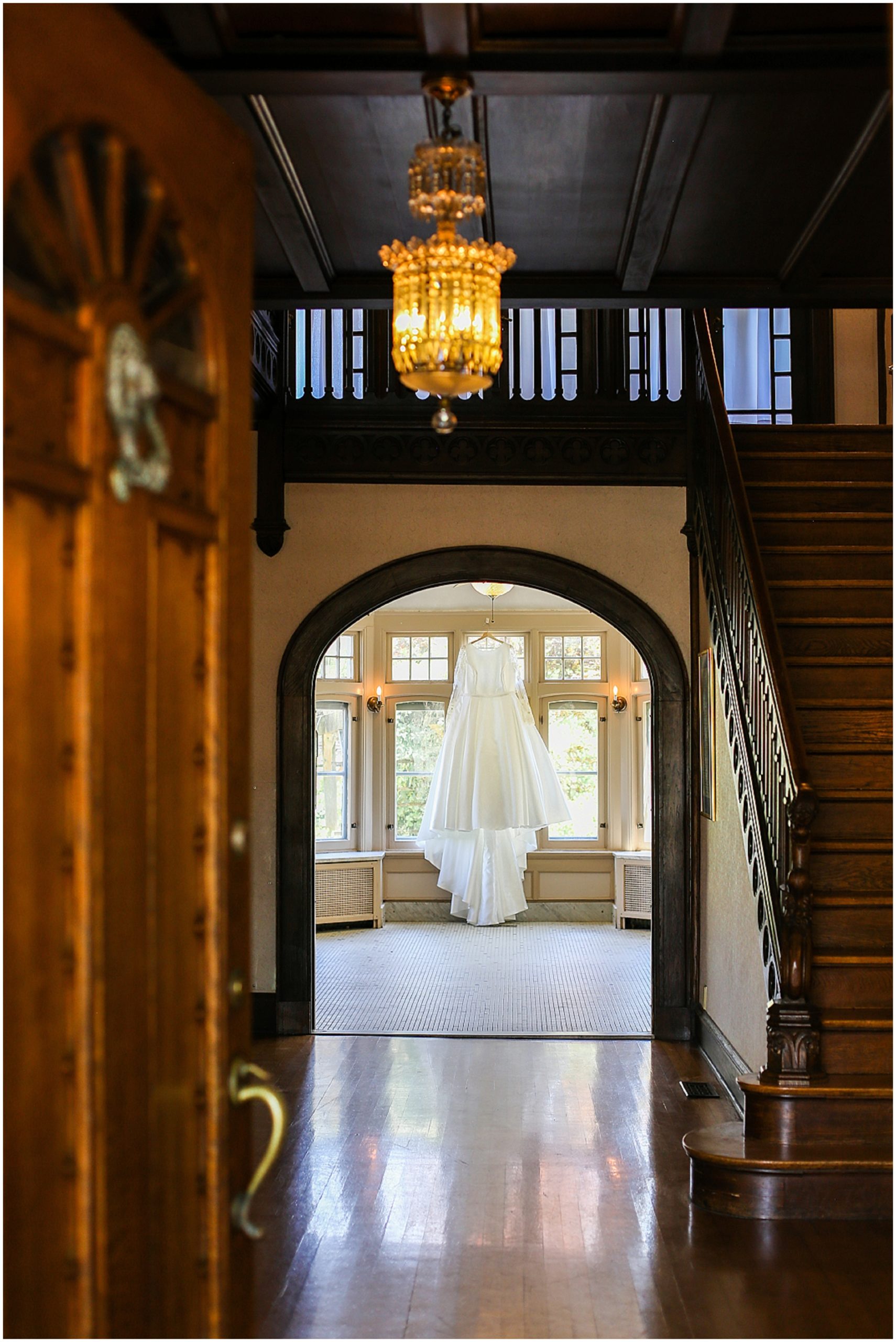 The Simpson House Kansas City Wedding - Summer Wedding - Lace Wedding Dress- Kansas City Overland Park Portrait Wedding Photographers 