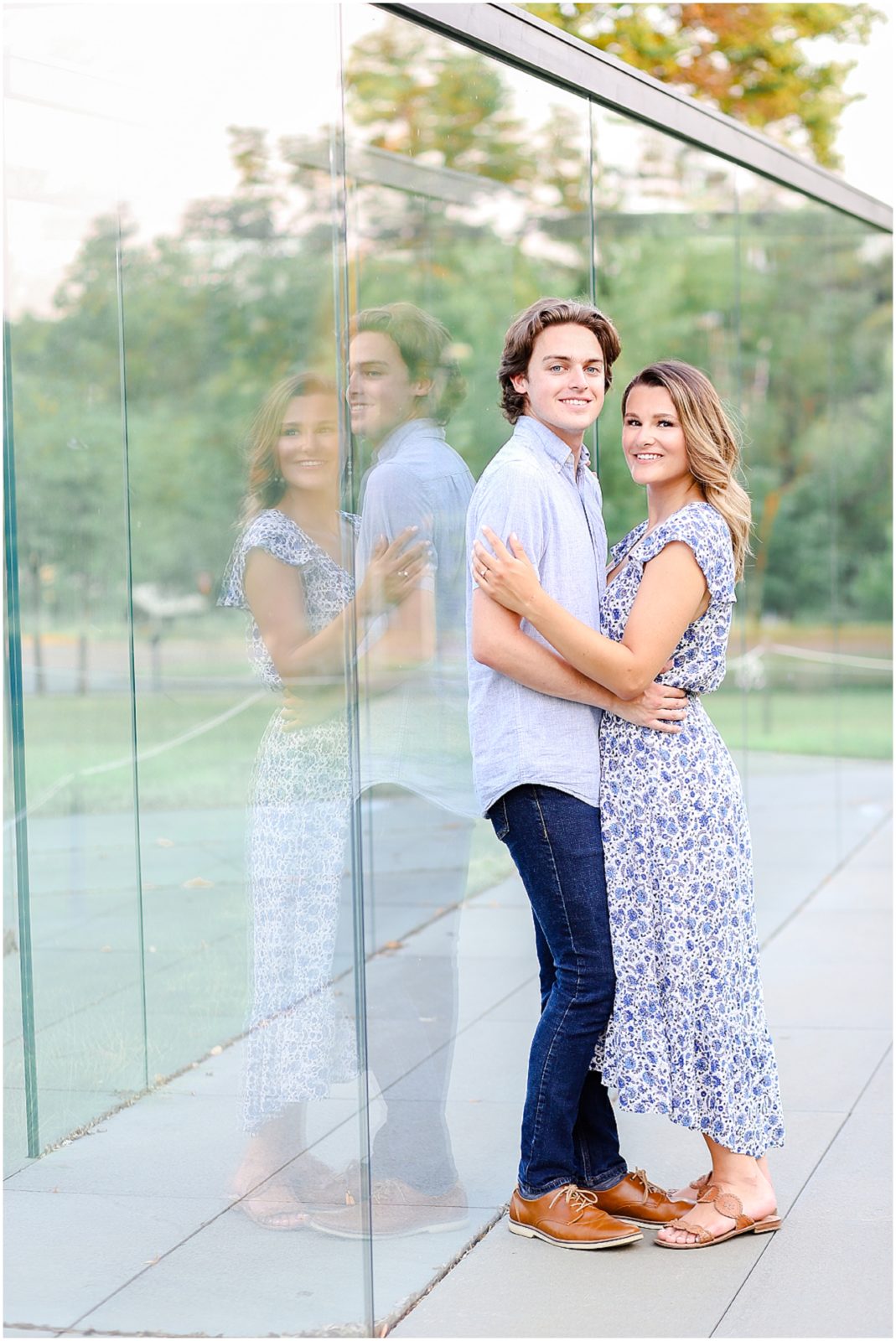 contemporary architecture engagement photo location ideas in kansas - Kansas City STL Overland Park Leawood Wedding and Portrait Photographer | Mariam Saifan Photography | Luxury Weddings | Beautiful Engagement Portraits | Nelson Atkins Museum