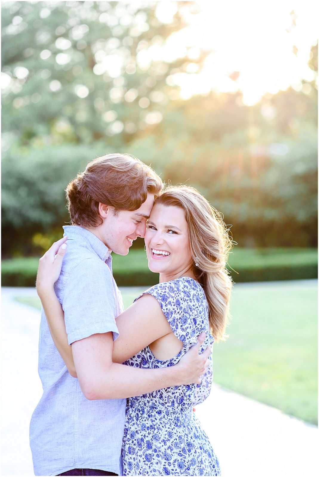 sunset engagement photos in kansas city