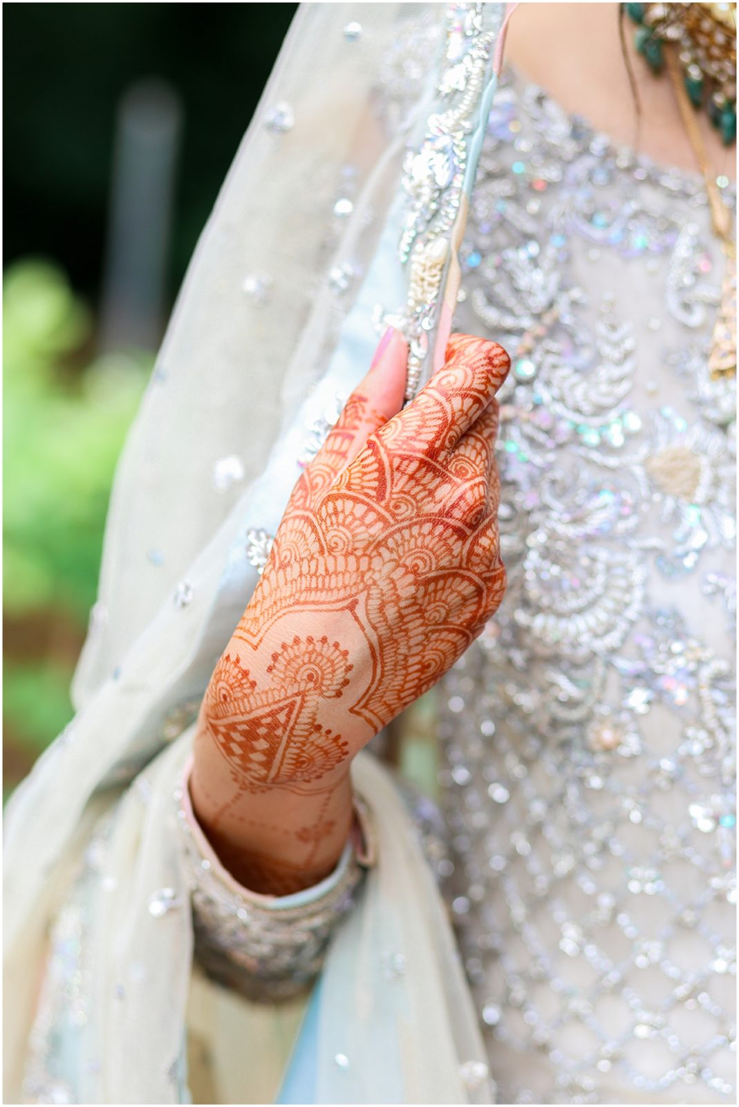hennah on hands henna - Indian Pakistani Punjabi Wedding Ceremony Nikkah - St. Louis Missouri - STL - Kansas City based Wedding Photographer - Four Seasons Wedding - Hennah Party - Islamic Wedding Ceremony - Mariam and Amaad's Intimate Backyard Wedding 