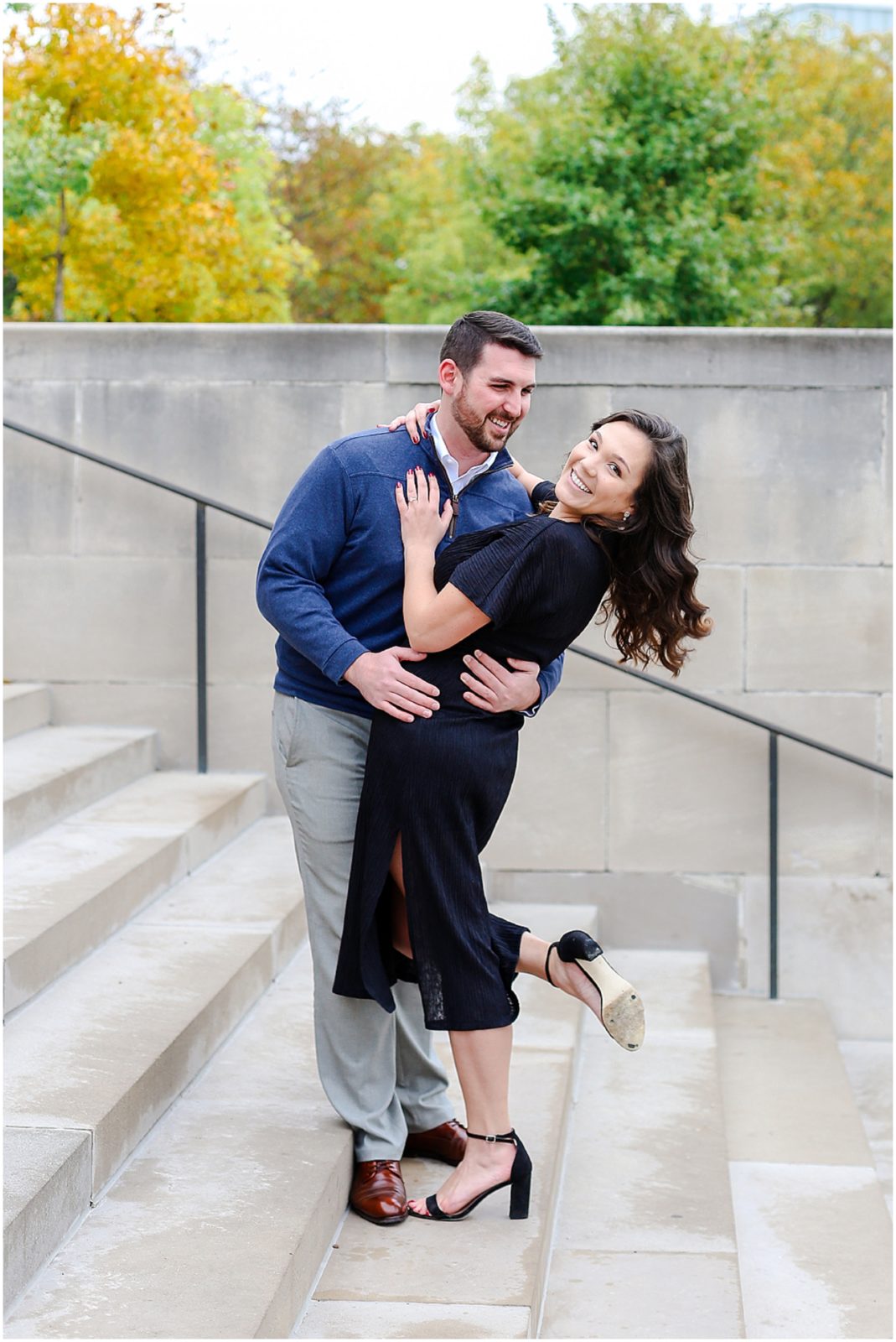 Engagement Photos at the Kansas City Nelson Atkins Museum and Loose Park with Kansas City wedding photographer 