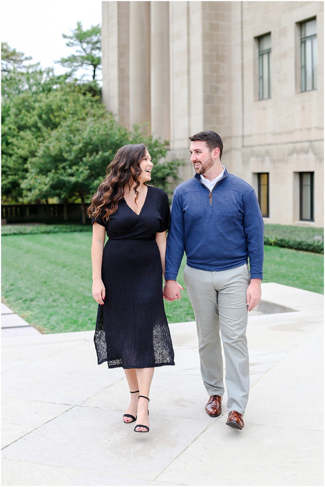 Engagement Photos at the Kansas City Nelson Atkins Museum and Loose Park with Kansas City wedding photographer 