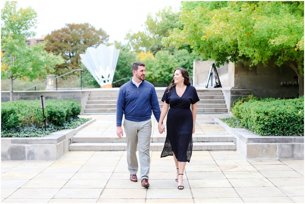 Engagement Photos at the Kansas City Nelson Atkins Museum and Loose Park with Kansas City wedding photographer 