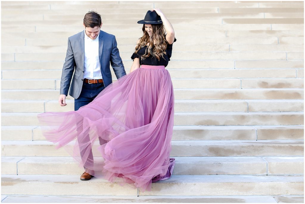 Beautiful Engagement Photos at the Kansas City Nelson Atkins Museum by Mariam Saifan Photography - Where to take photos in KC - What to wear for engagement photos - Kansas City Wedding Photographer