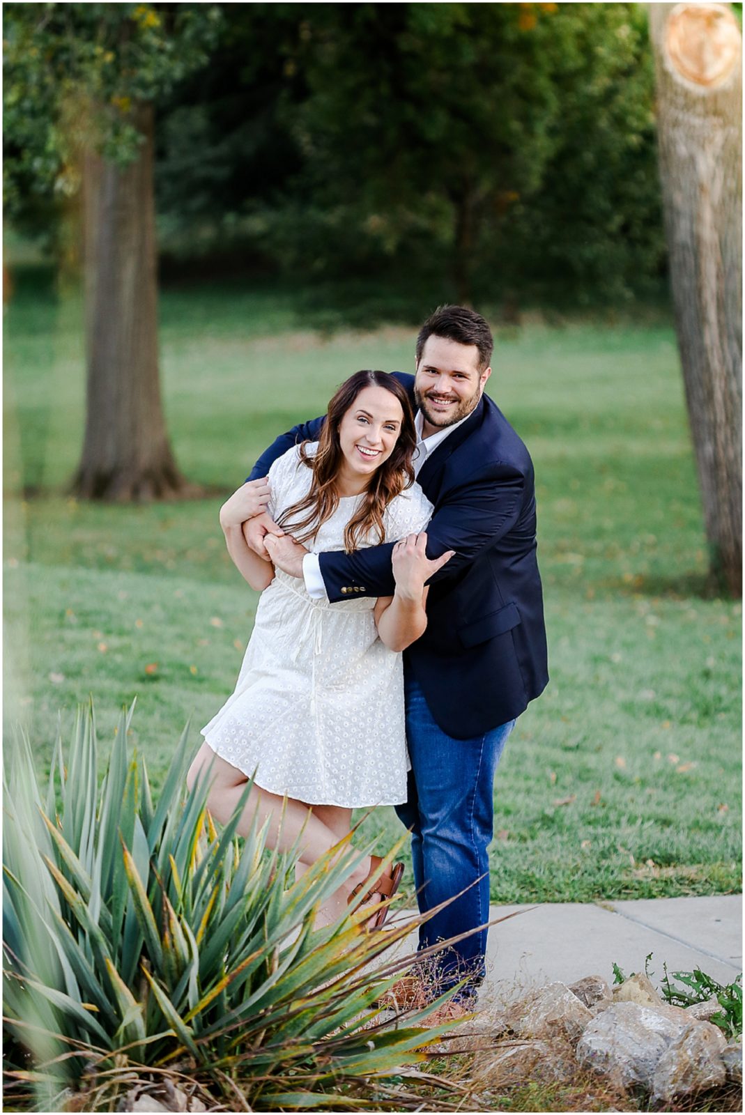 engagement photos at kansas city loose park