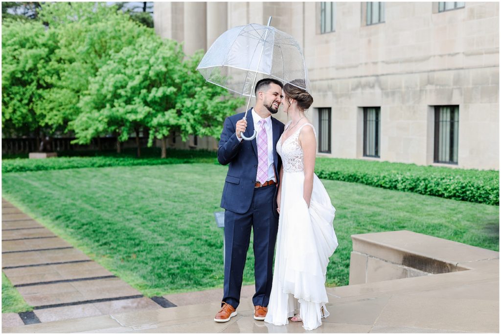 raining wedding day photos