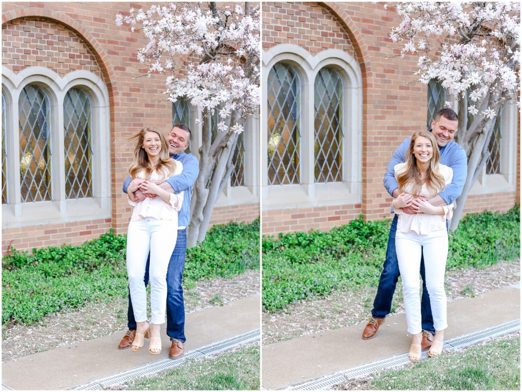 Engagement Photos and Wedding Photos at the Country Club Plaza in Kansas City - Wedding Photographers - Cute engagement photo idaes - fun poses