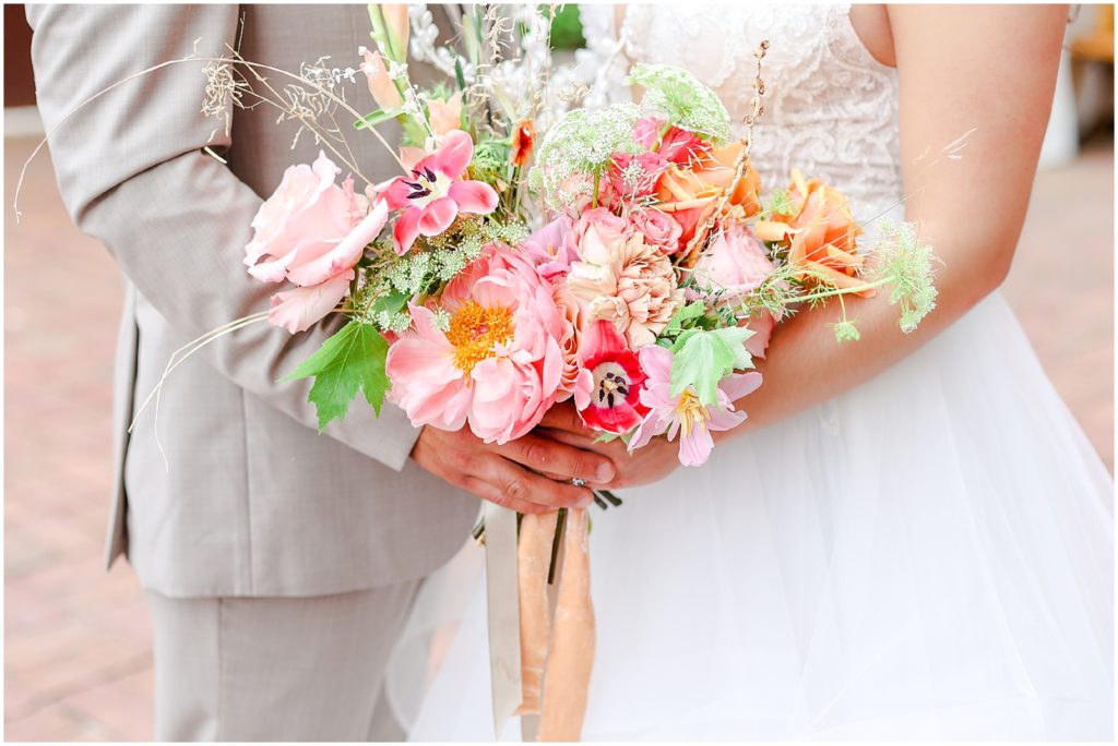 colorful pink and orange wedding flowers