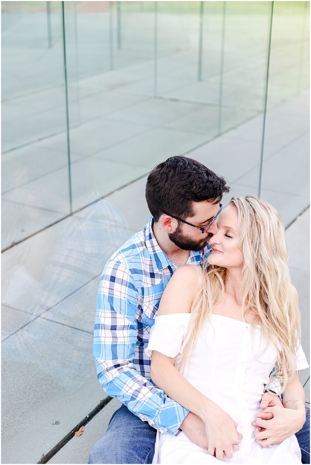 Kansas City Engagement Photos at the Nelson Atkins Museum  - Where to take Photos in Kansas City - Mariam Saifan Photography - Bethany & Josh - The Longview Mansion Wedding  - contemporary museum - art institute of kansas city