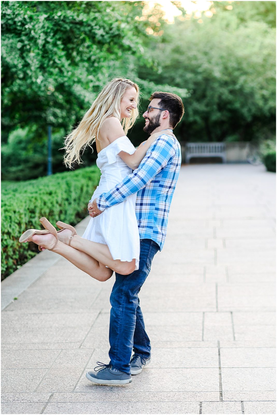 Kansas City Engagement Photos at the Nelson Atkins Museum  - Where to take Photos in Kansas City - Mariam Saifan Photography - Bethany & Josh - The Longview Mansion Wedding  - contemporary museum - art institute of kansas city