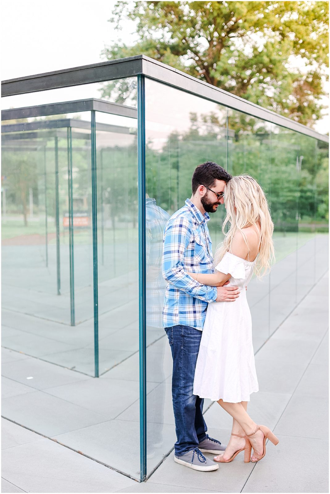 Kansas City Engagement Photos at the Nelson Atkins Museum  - Where to take Photos in Kansas City - Mariam Saifan Photography - Bethany & Josh - The Longview Mansion Wedding  - contemporary museum - art institute of kansas city