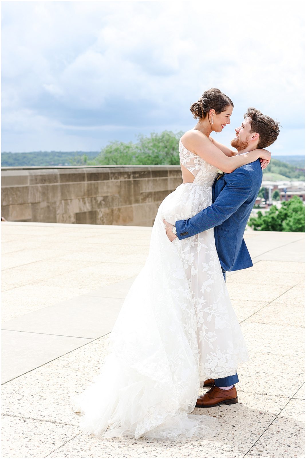 romantic wedding photo ideas - Kansas City and Missouri Wedding Photographer - KC Liberty Memorial Wedding Photos - Bride & Groom Portraits - Wedding Photos 