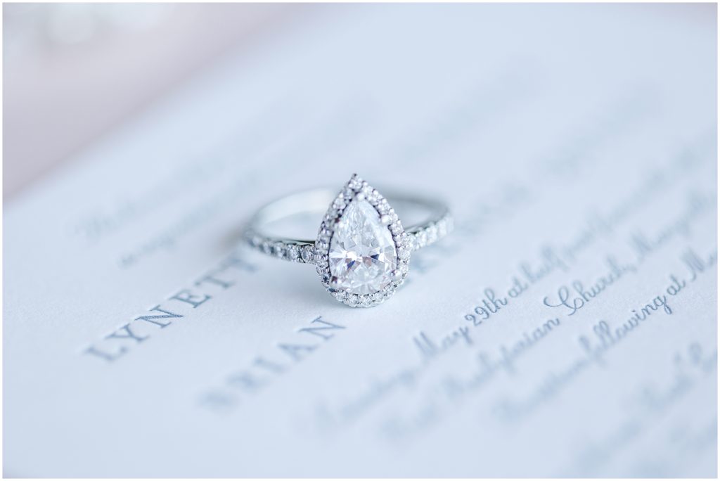 Lake Mozingo Wedding - Kansas City Wedding Photographer - Wedding Details - tear drop wedding ring