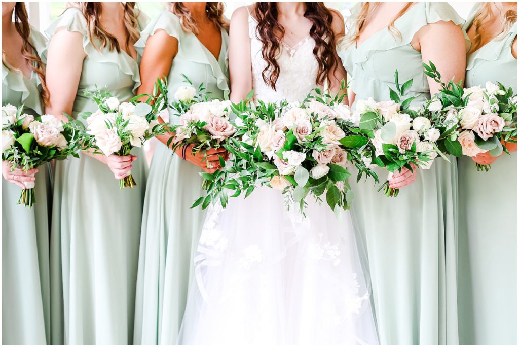 Sage green wedding flowers with pink at the hawthorne house - wedding inspiration - kansas city wedding venue - mariam saifan photography - kc wedding photographers