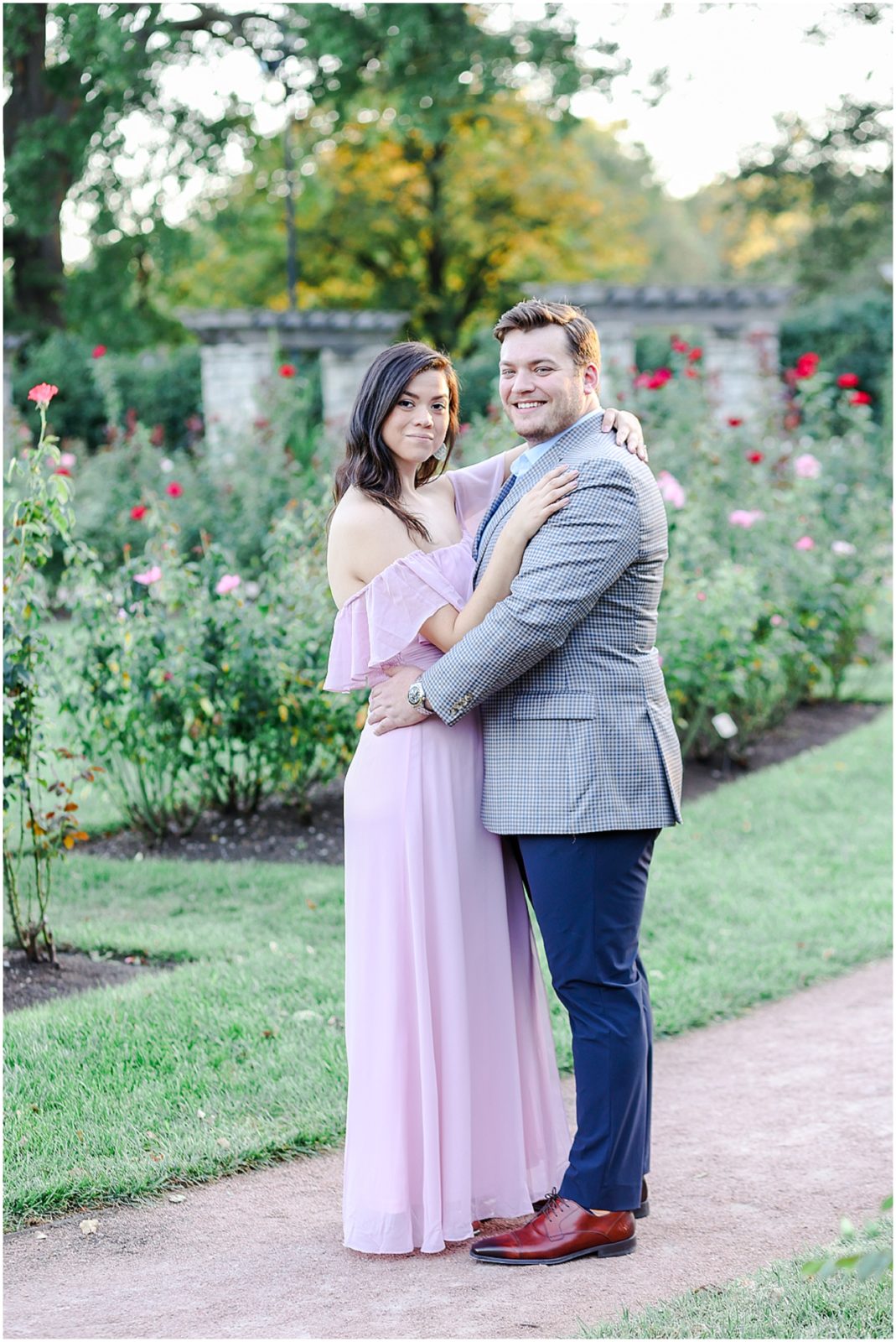 Kansas City Kauffman Center Engagement Photos - Kansas City Wedding Photographer - Mariam Saifan Photography - Engagement Session Ideas on what to wear and where to take your photos