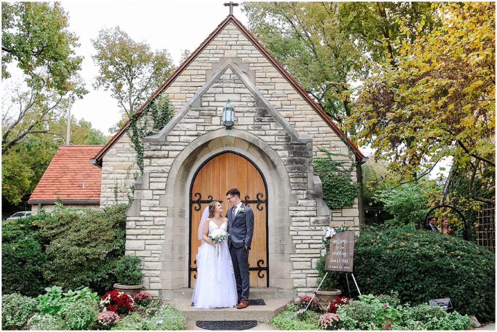 Pilgrim Chapel in Kansas City - Wedding Ceremony Elopement