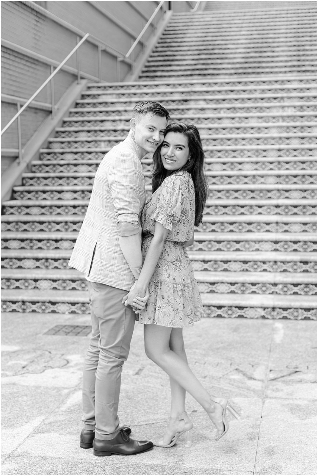 cute engagement photos at the kansas city plaza