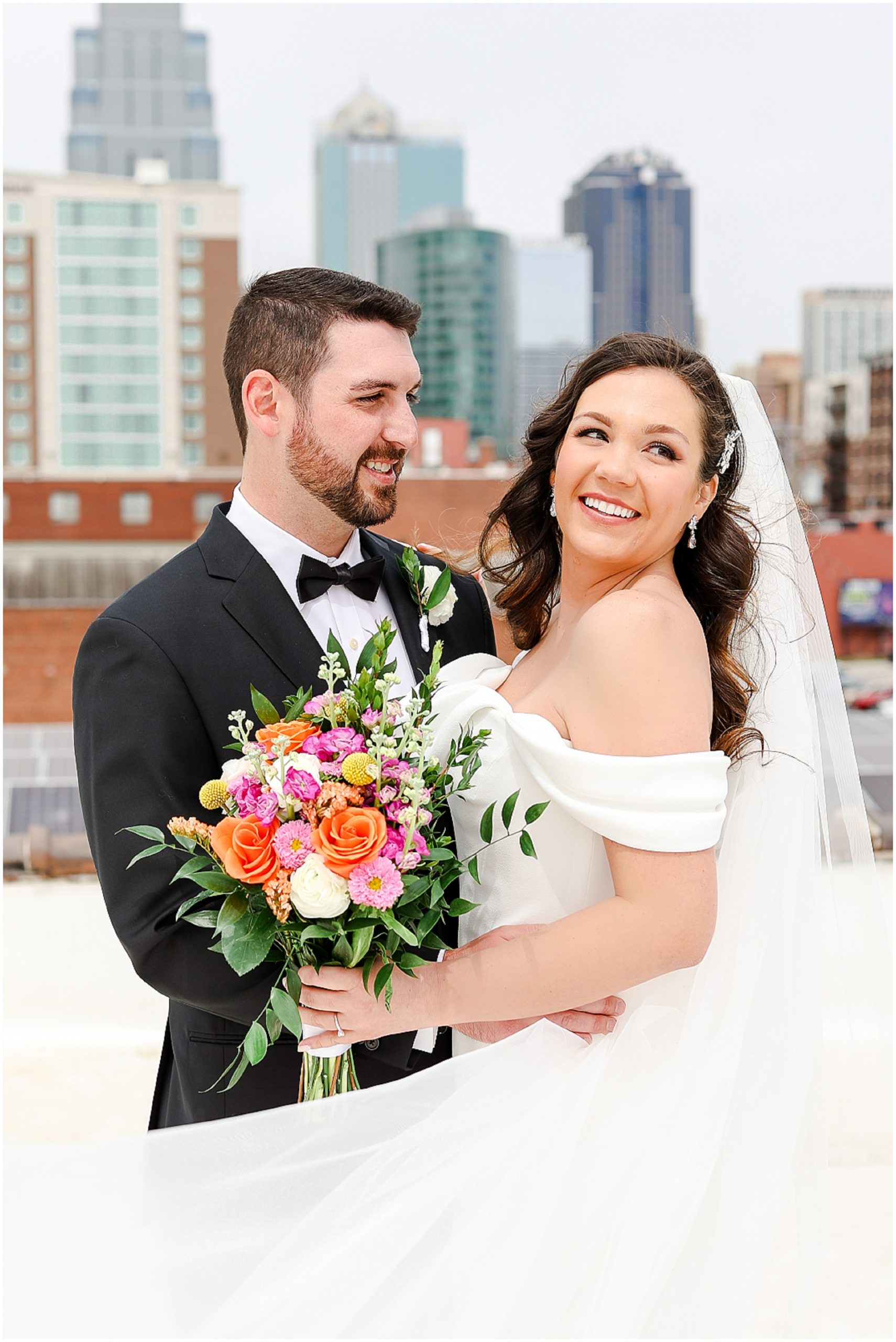 Kansas City Wedding Photographer - Best Wedding Photography - STL - Liberty Memorial - Overland Park - Wedding and Family Photos 