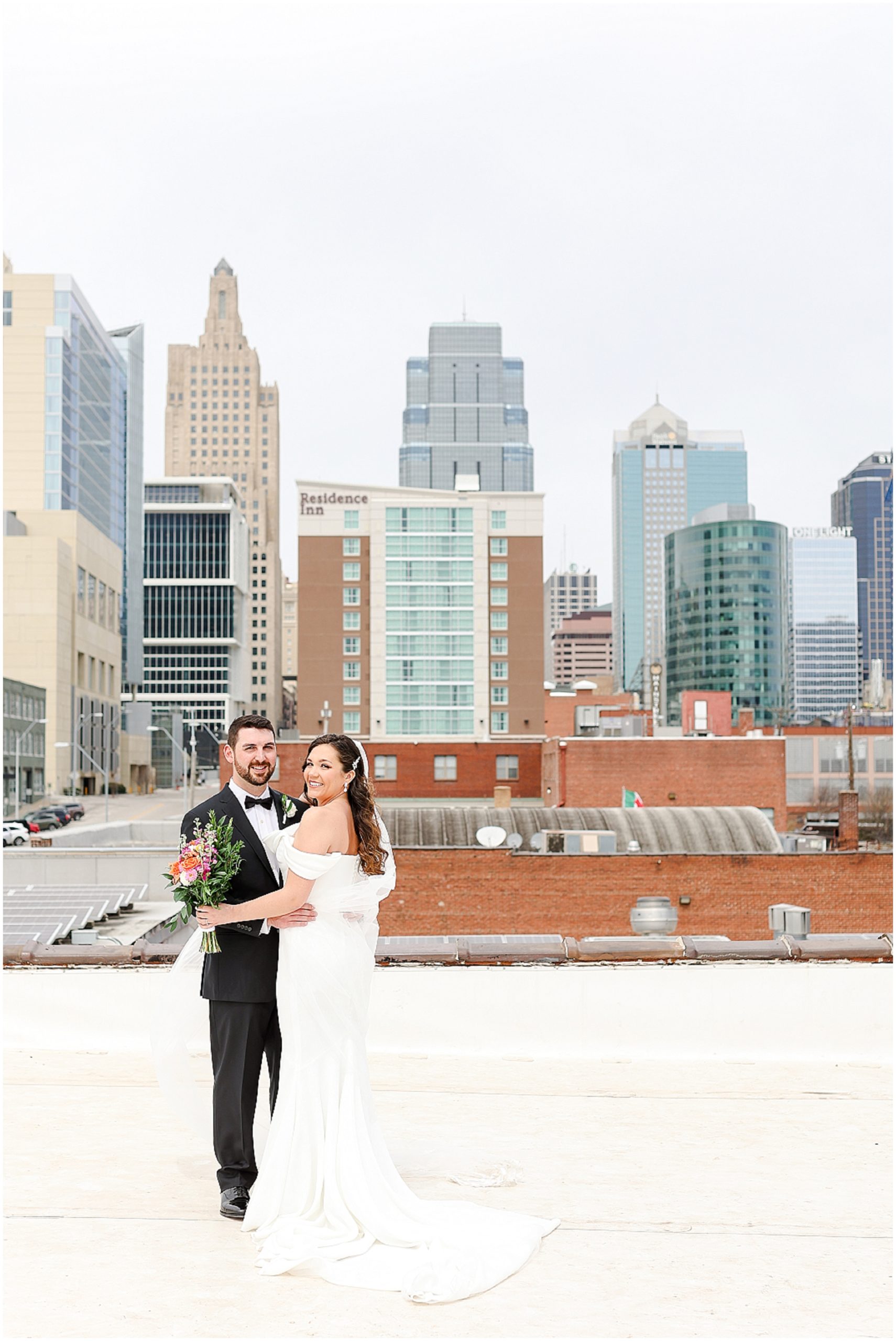 Kansas City Wedding Photographer - Best Wedding Photography - STL - Liberty Memorial - Overland Park - Wedding and Family Photos 