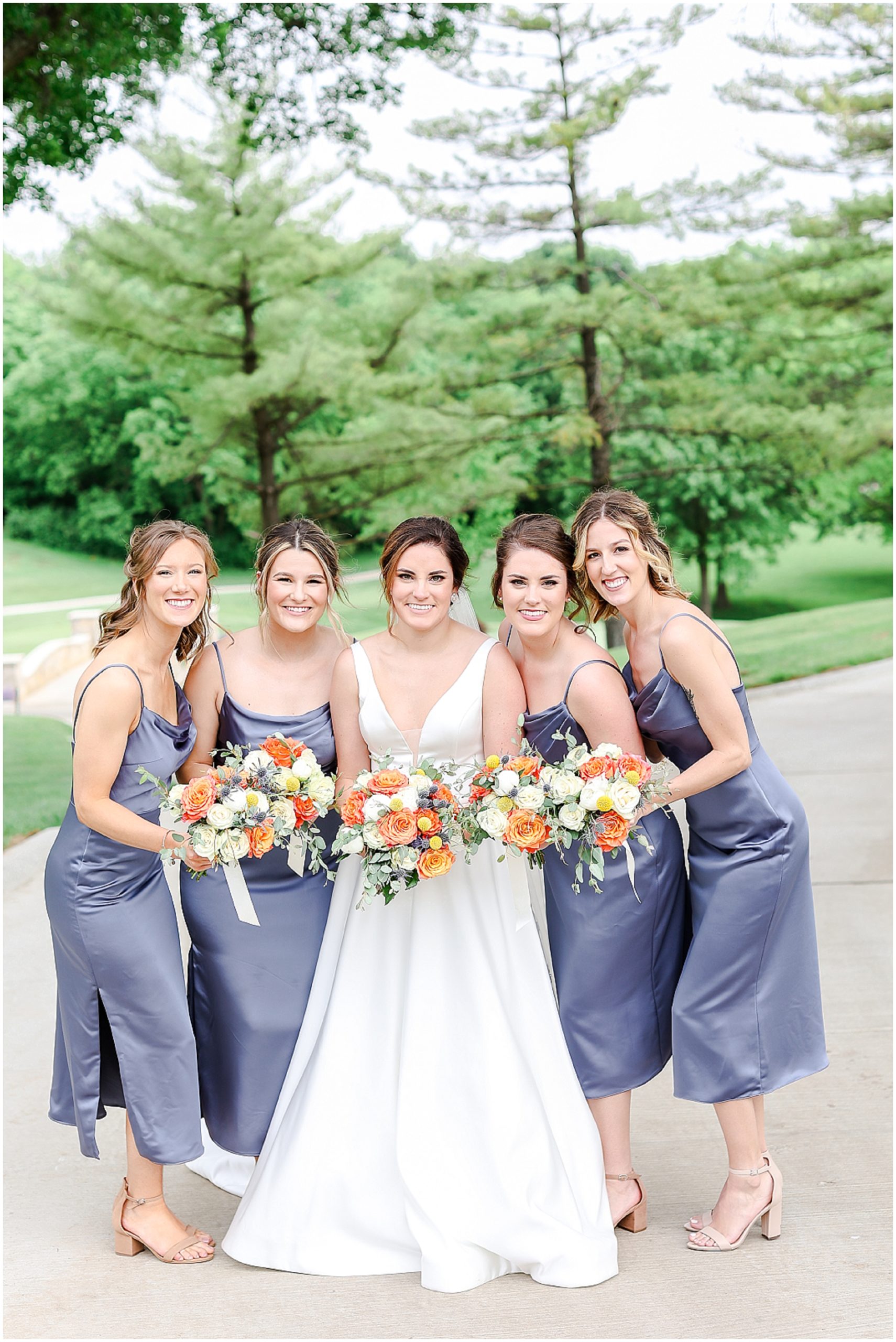 Kansas City Oakwood Country Club Wedding Venue - Wedding Photographer - Kansas City Missouri - bridesmaids photos