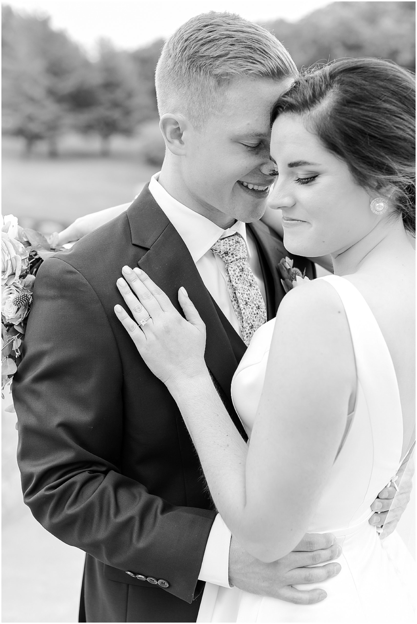 Kansas City Oakwood Country Club Wedding Venue - Wedding Photographer - Kansas City Missouri - Wedding Dress & Wedding Details - Wedding Photo Ideas  - black and white photo 