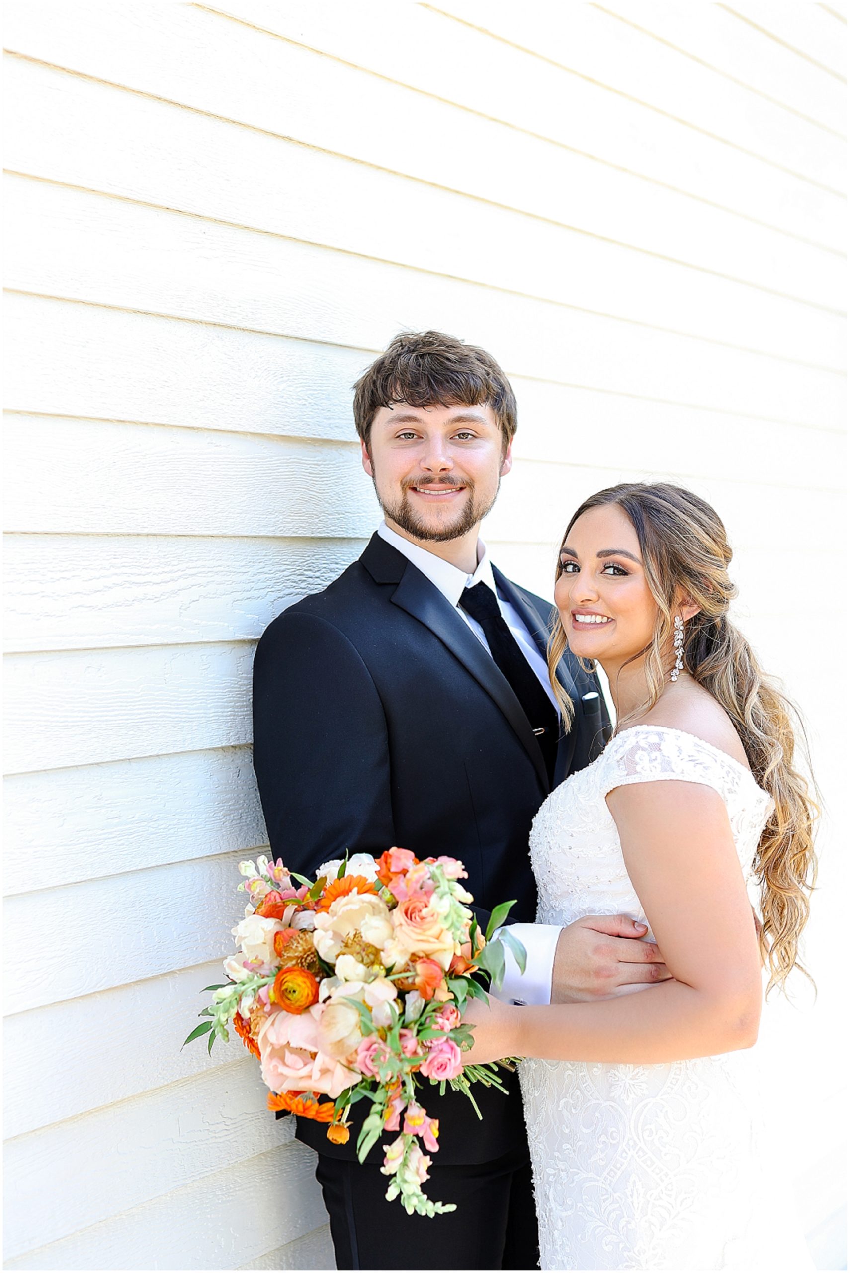 A Summer Wedding at the Topeka Brownstone Kansas - Wedding Photography in Kansas City - Engagement Photos - Colorful Wedding