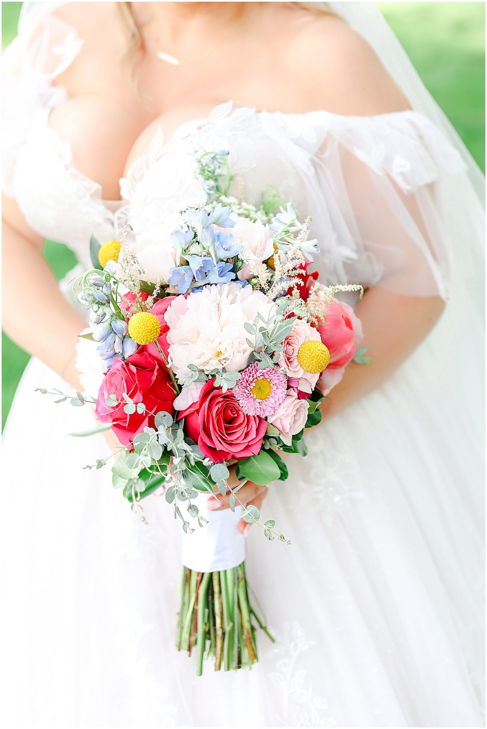 Colorful and Joyful Wedding Photography - Kansas City Wedding Photographer - The Rhapsody - bride and groom wedding portraits - wedding bouquets kansas city