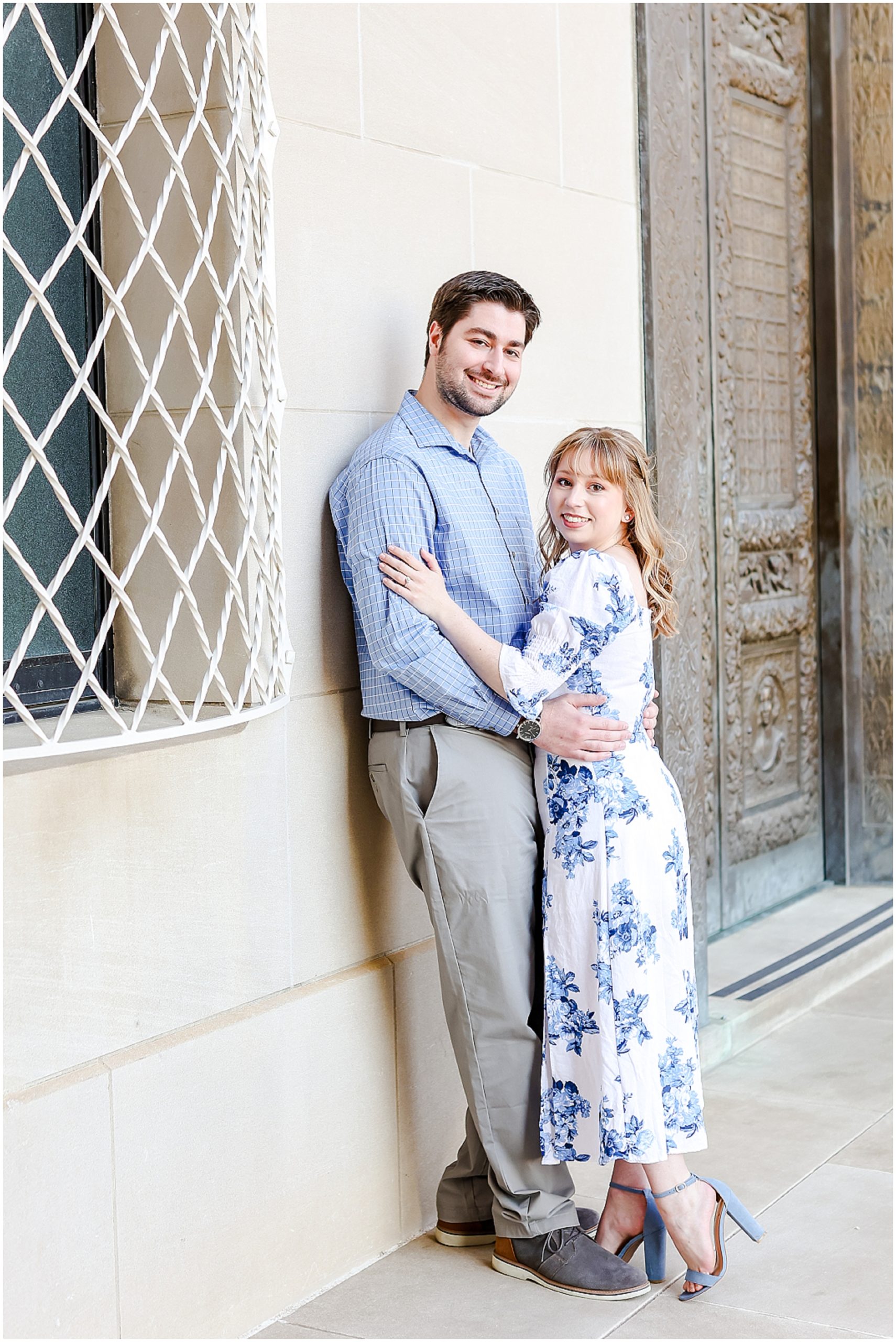 Look at what they wore for their engagement photos! Spring Engagement Photos with Ali & Connor at the Nelson Atkins Museum in Kansas City by best wedding photographer Mariam Saifan Photography - Engagement and Wedding Style Guide - What to Wear and Where to Take Your Photos in Kansas City 