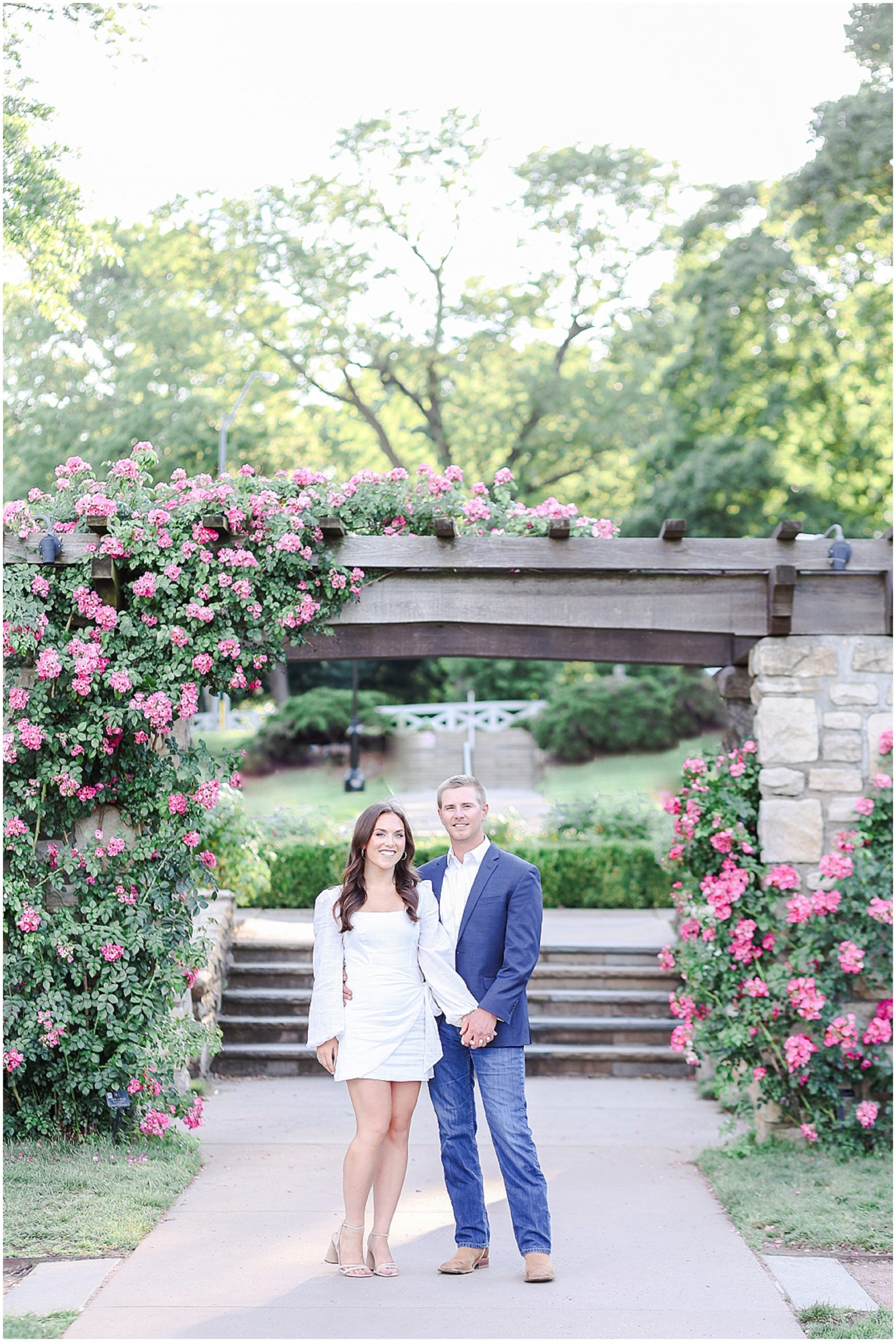 Kansas City Engagement & Wedding Photographer - Rachel & Kyle's Engagement Portraits by Mariam Saifan Photography - Loose Park photos