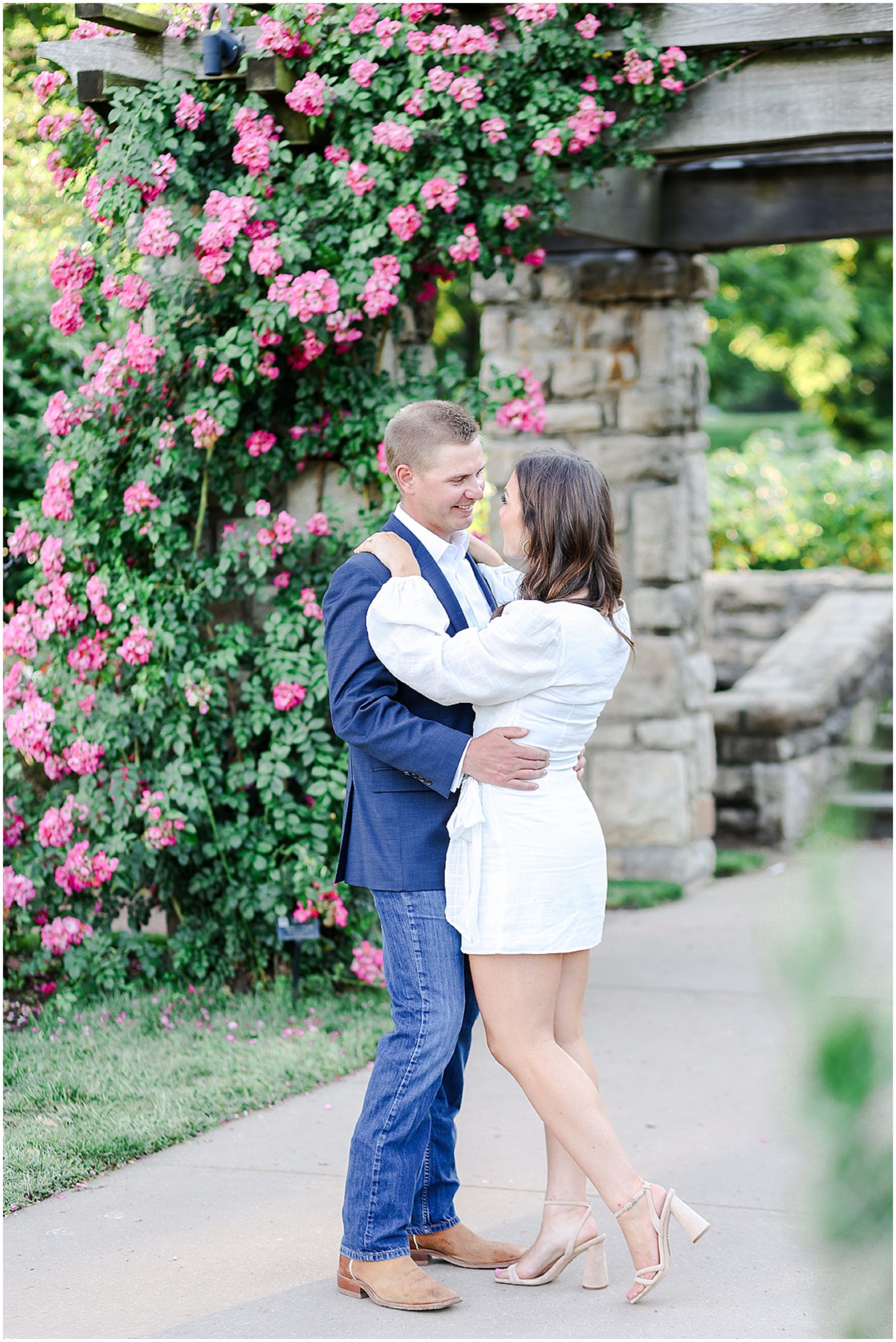 Where to take photos in Kansas City - Wedding and Engagement Photos Overland Park Kansas - Mariam Saifan Photography - Loose Park - Light and Airy Wedding Photographer