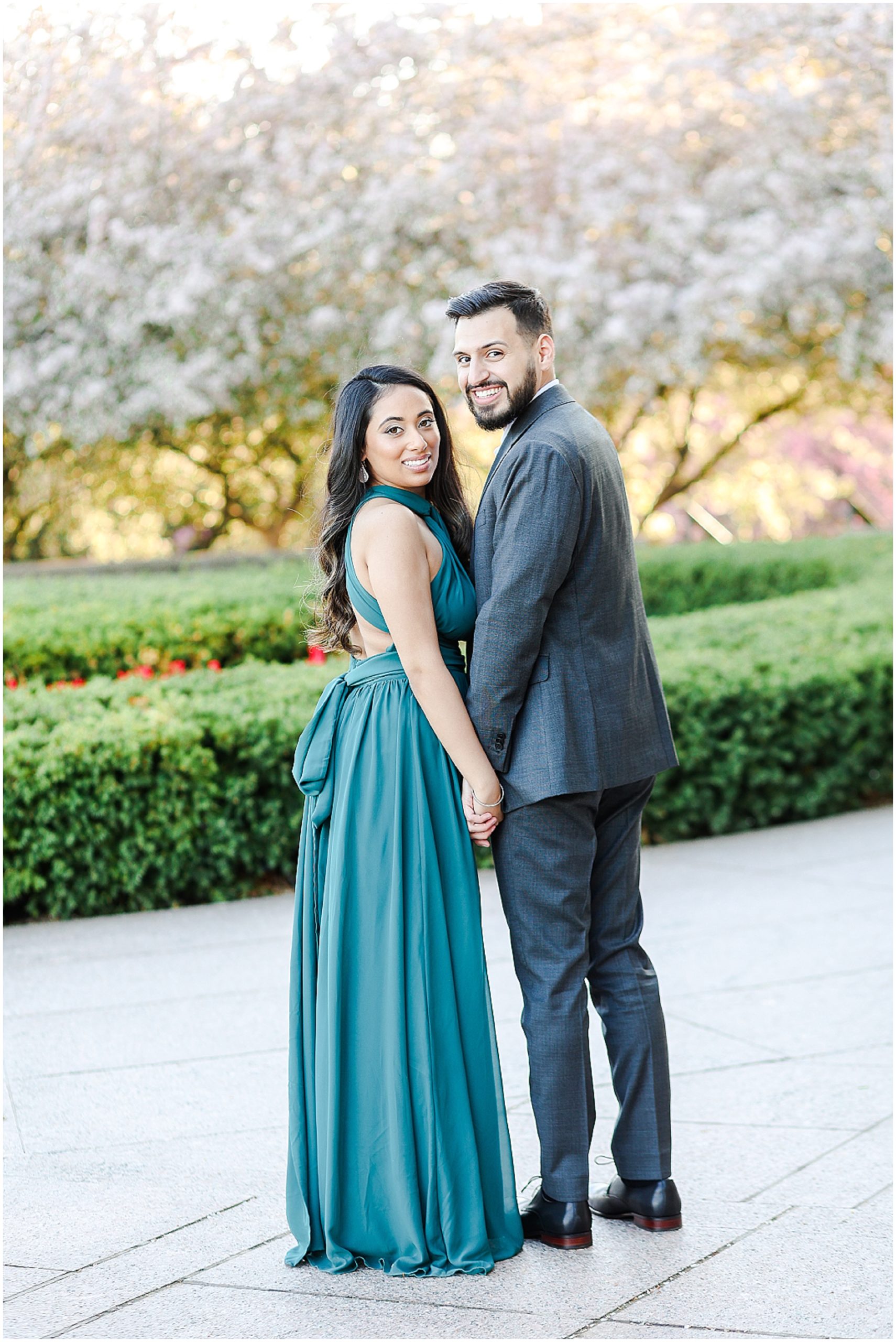 Spring Engagement Session in Kansas City - What to wear for portraits - where to take your engagement photos - mariam saifan photography - kaman and byrant indian engagement photos  - stl and florida wedding photographer for indian weddings