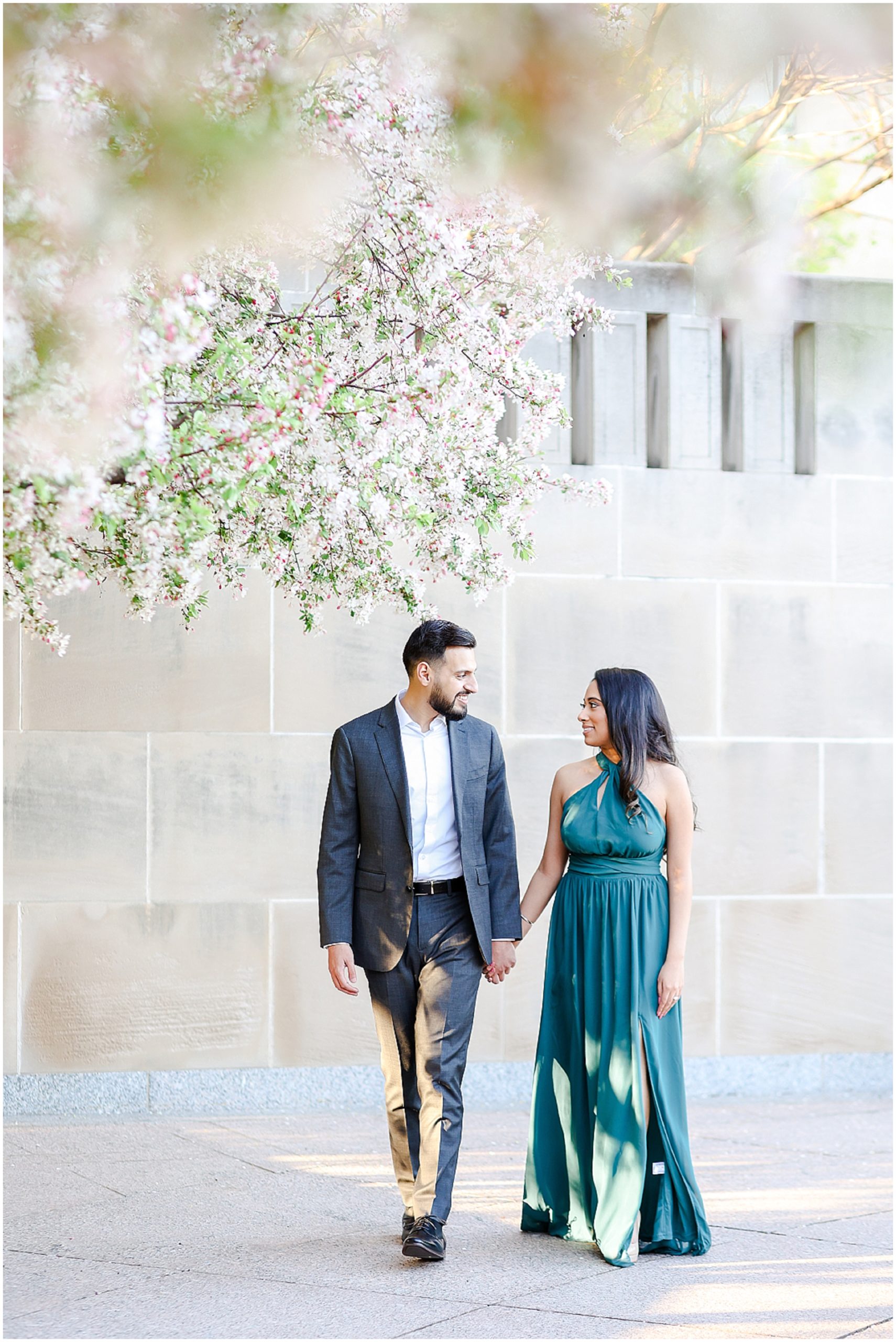 spring engagement session with mariam saifan photography - a kansas city wedding and engagement portait photographer - family photos - what to wear for your engagement session 