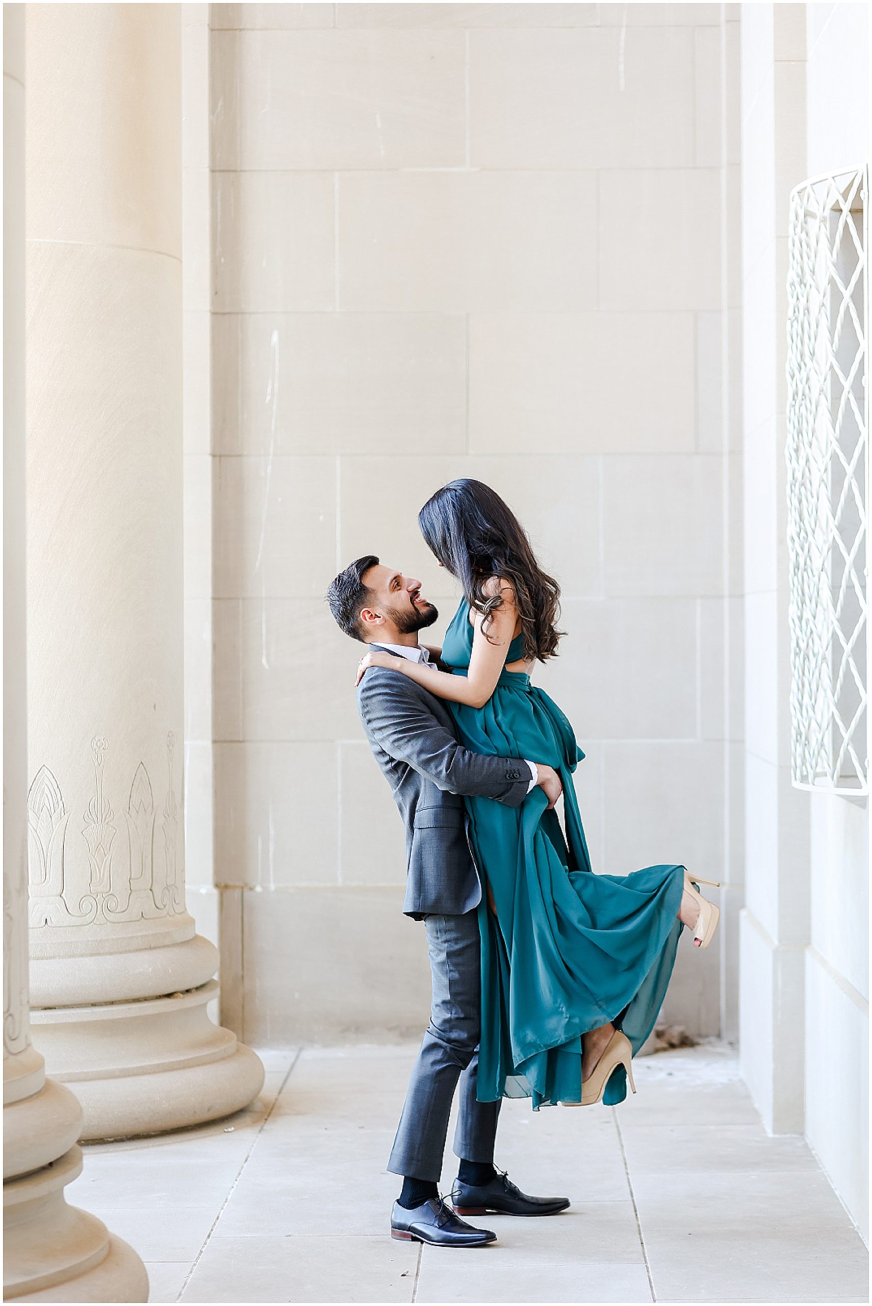 spring engagement session with mariam saifan photography - a kansas city wedding and engagement portait photographer - family photos - what to wear for your engagement session 