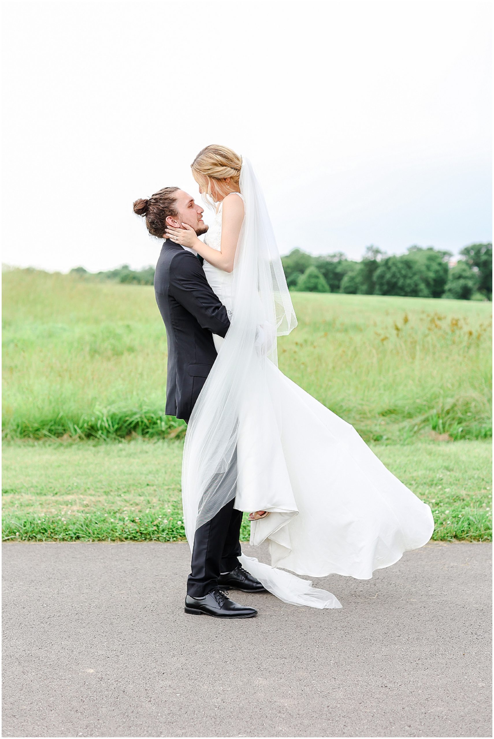 Powell Gardens - Wedding Venue in Kansas Missouri - Wedding Photography by Mariam Saifan Photography - Brianna & Kendall Summer Wedding - Emerald Wedding Colors - Best Engagement Photographer in Kansas City & Family Photos - Wedding Photography KC