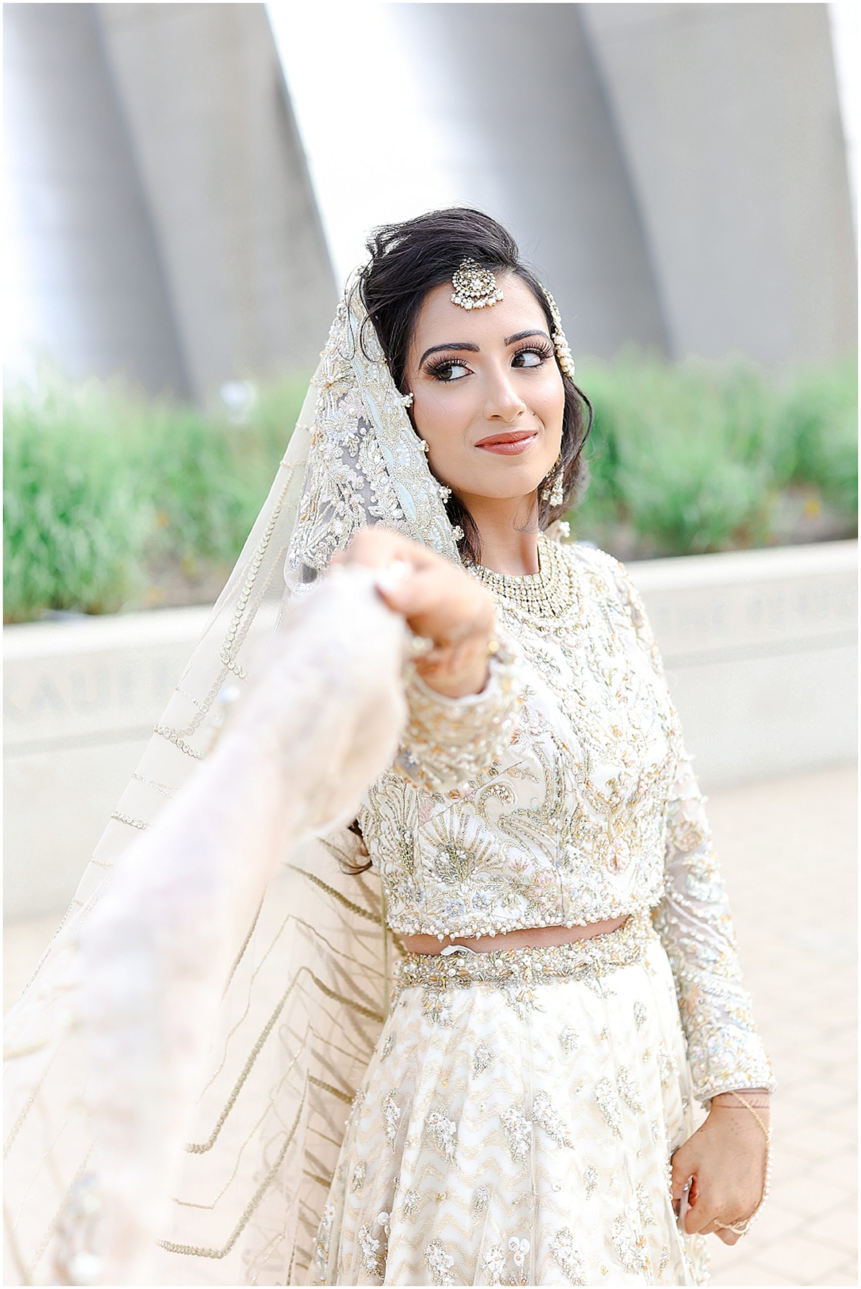 Best Wedding Photographer in Kansas City - Mariam Saifan Photography - Indian Pakistani Muslim Punjabi Wedding Photographer & Video | Loews Hotel | Kauffman Center of Performing Arts | Family Photography | Light & Airy Wedding Photos - Beautiful Pakistani Hair & Makeup & Henna